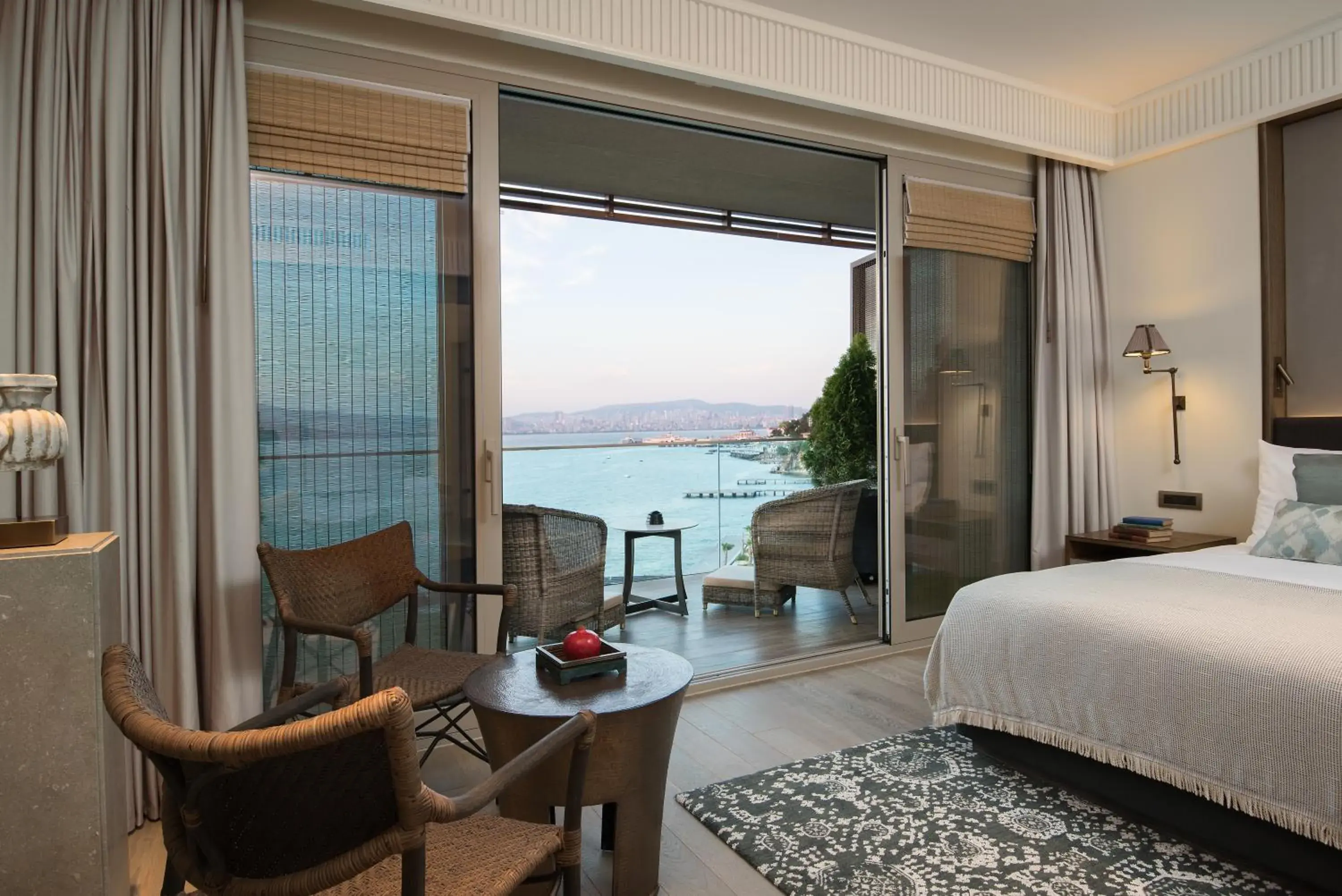 Bedroom, Bed in Princes' Palace Resort, Buyukada Bedroom, Bed in Princes' Palace Resort, Buyukada