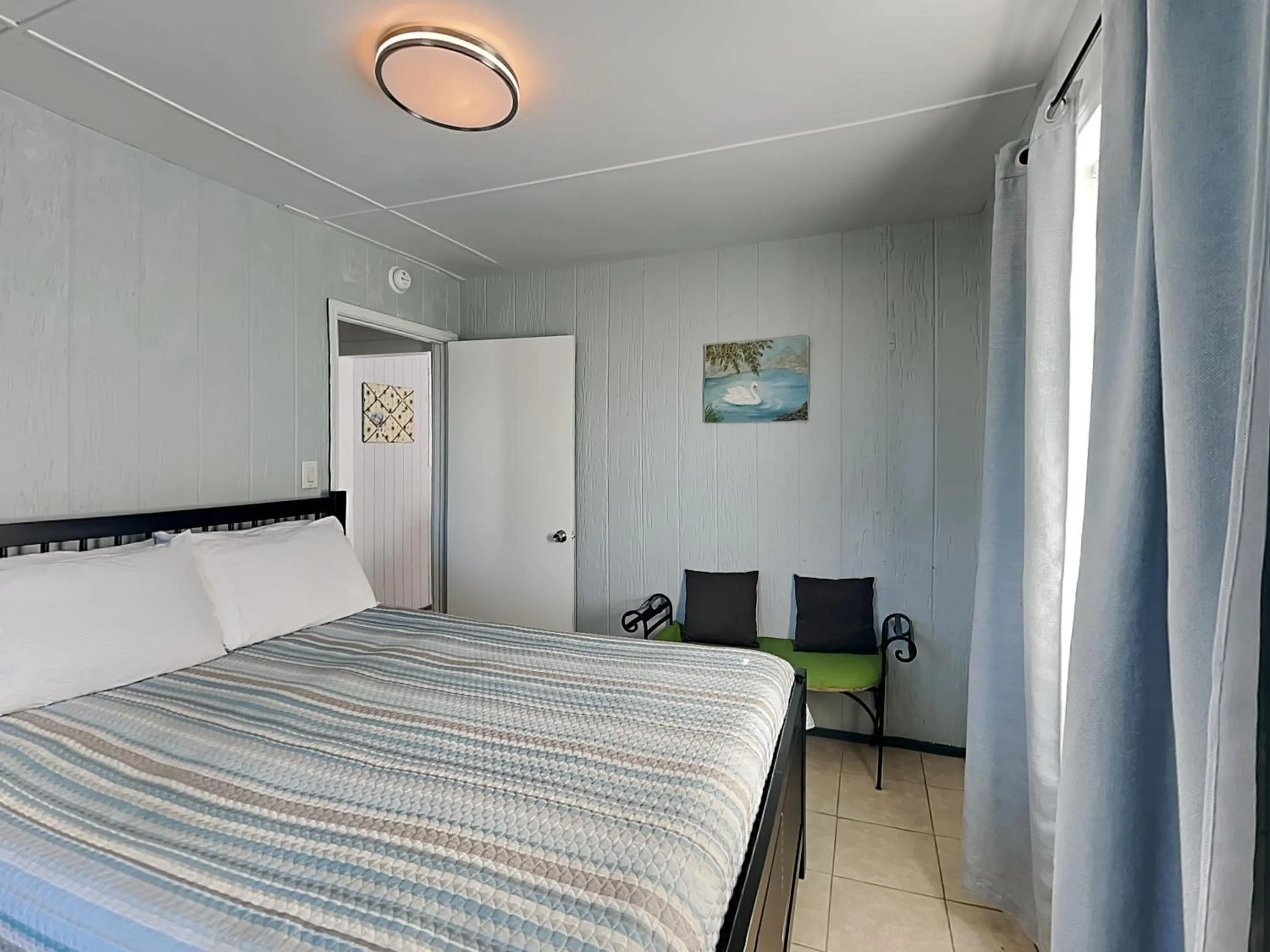 Surfside Escape