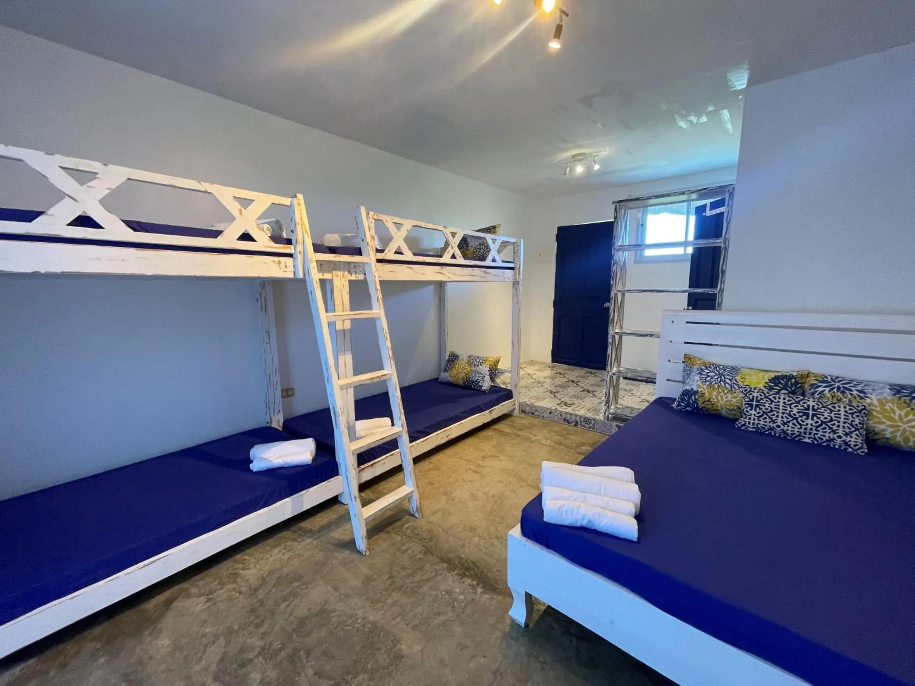 Bed in Chalaroste Place by SMS Hospitality Bed in Chalaroste Place by SMS Hospitality