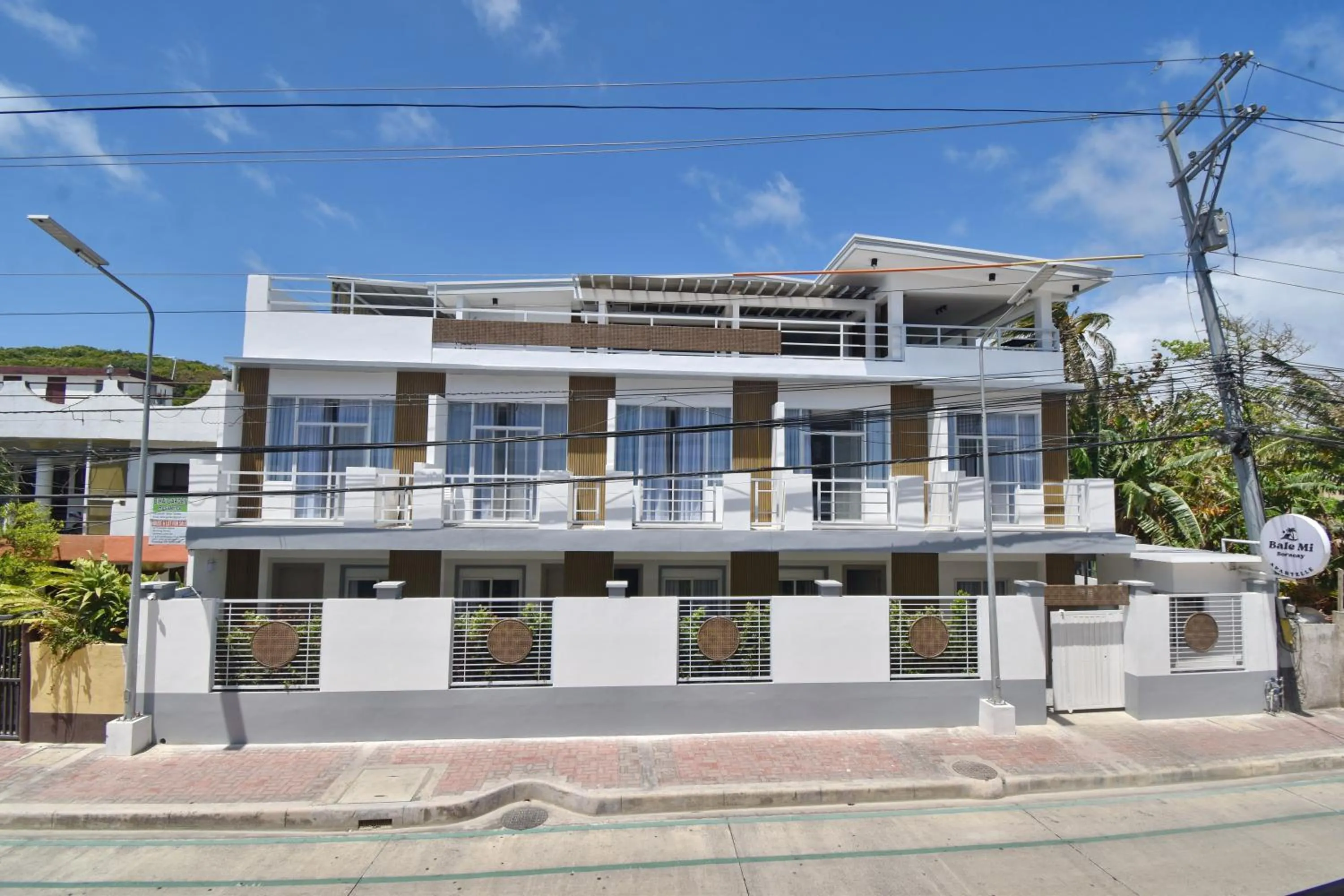 Property building in Bale Mi Boracay