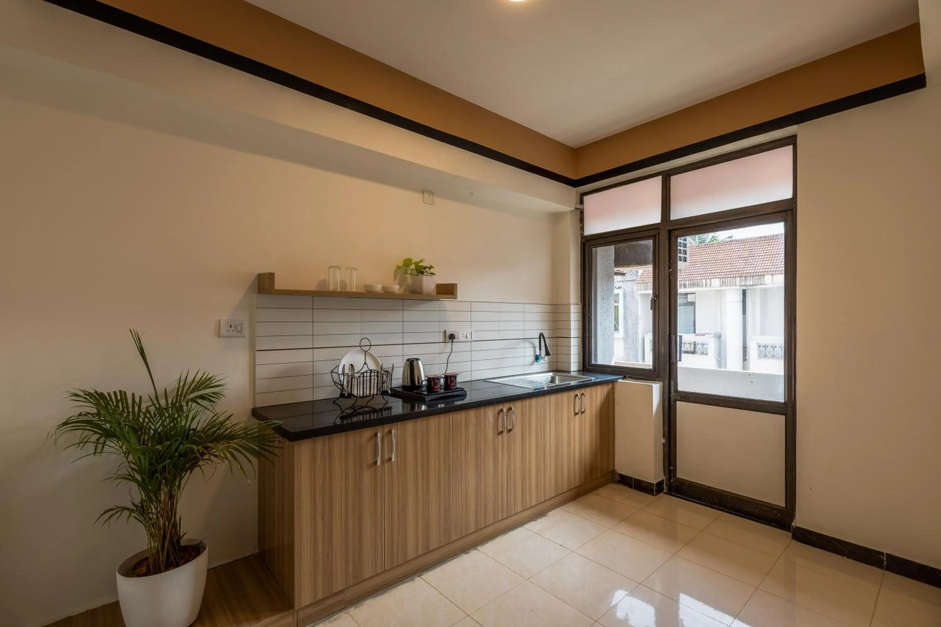Kitchen or kitchenette in Olive Hotel Palace Road by Embassy Group