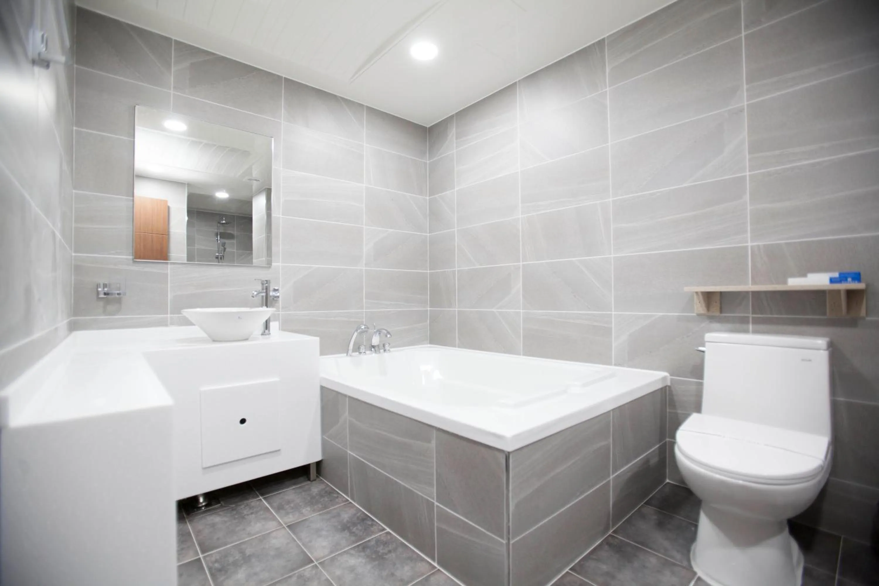 I-check Hyunjin Hotel