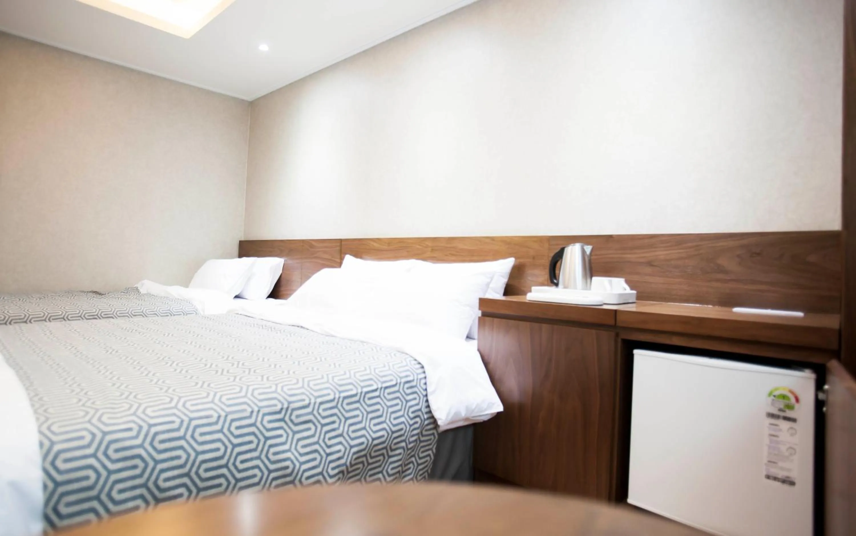 Bed in I-check Hyunjin Hotel