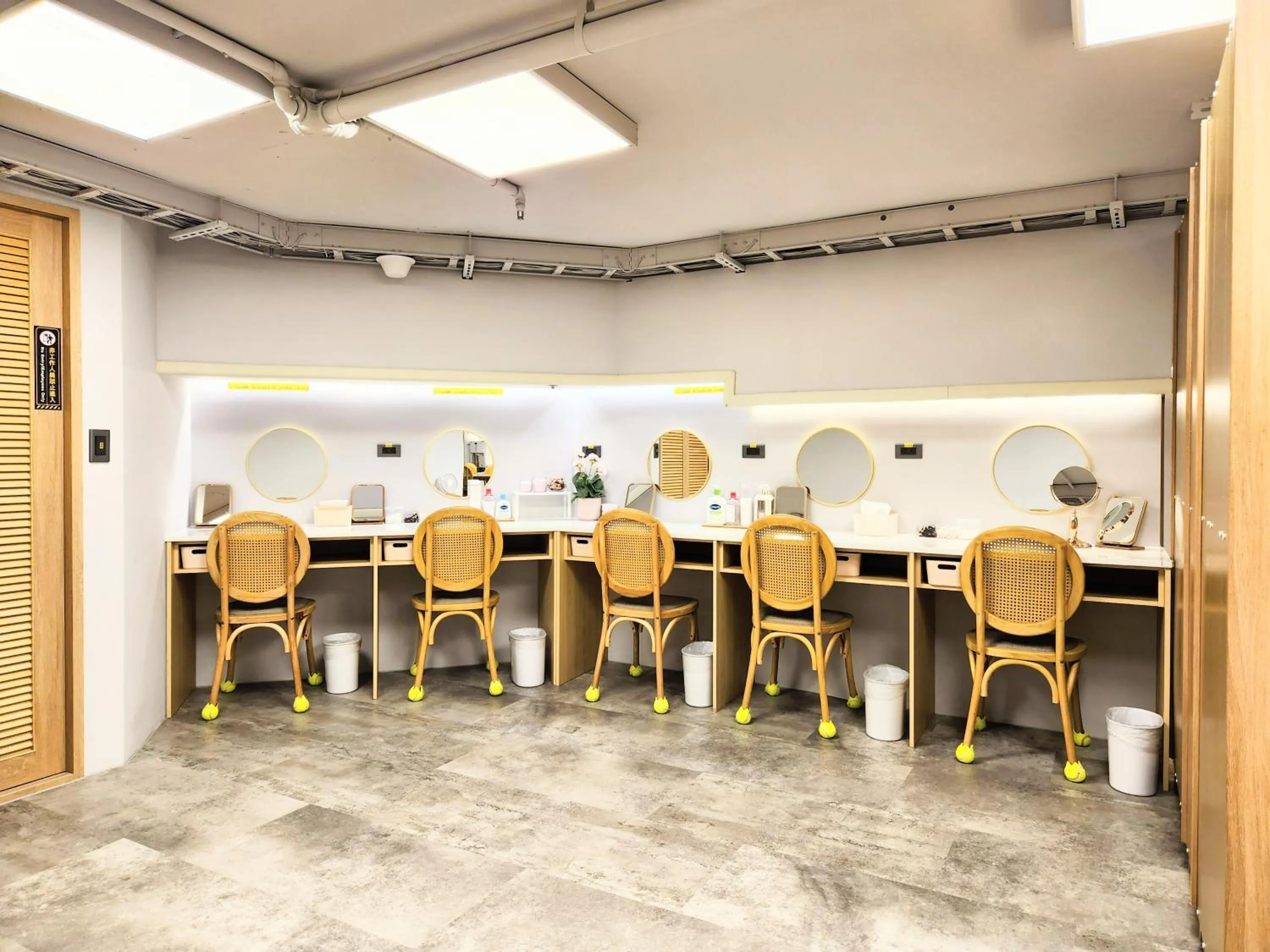 hair dryier in Just Live Hostel