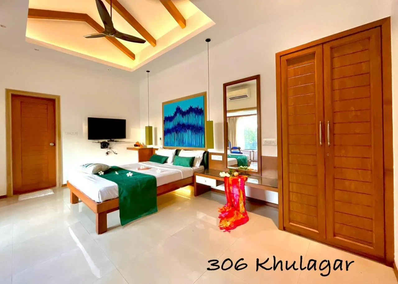 Bedroom, Bed in Beach Paradise Miramar Goa