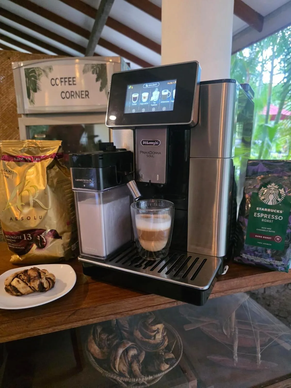 Restaurant/places to eat in Weligama Ocean Breeze