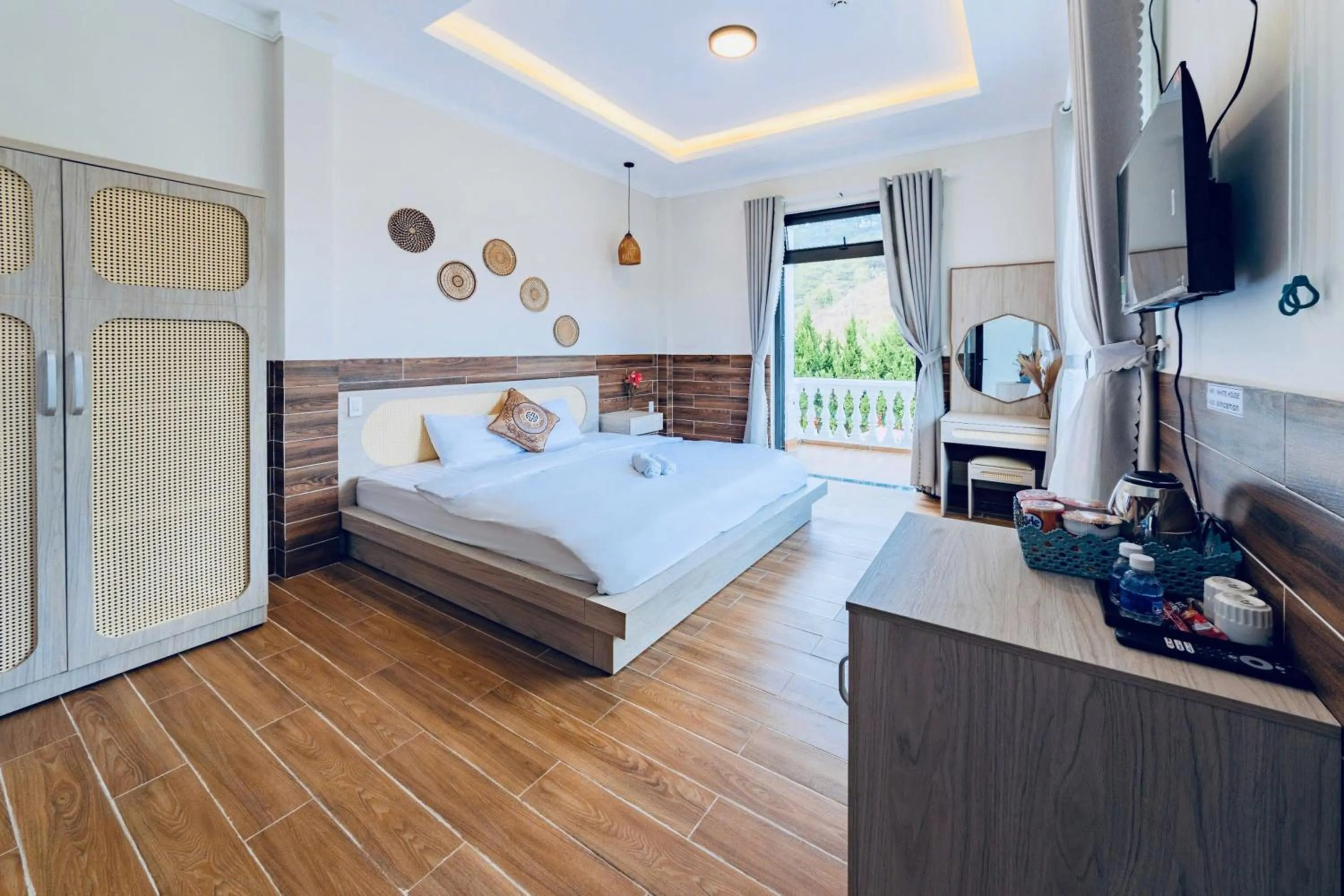 Bed in White Villa Đà Lạt