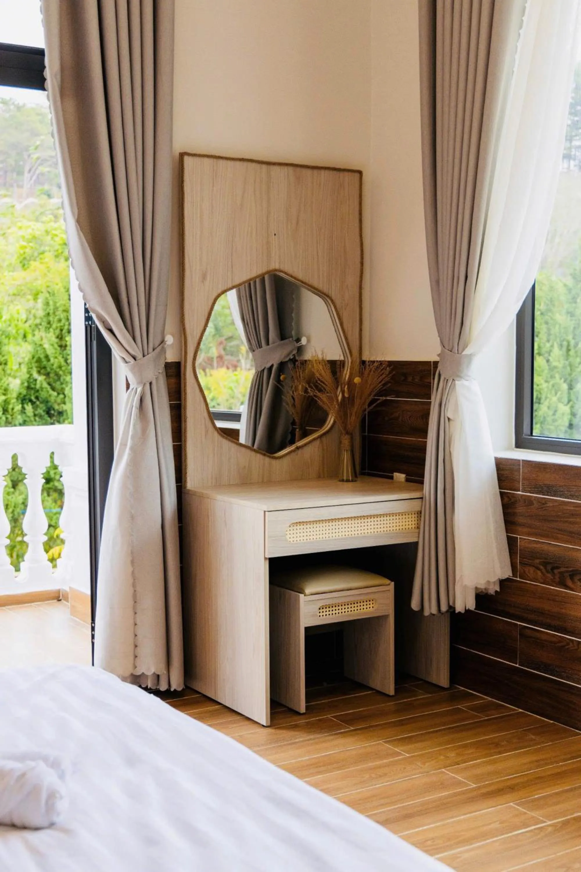 Bed in White Villa Đà Lạt