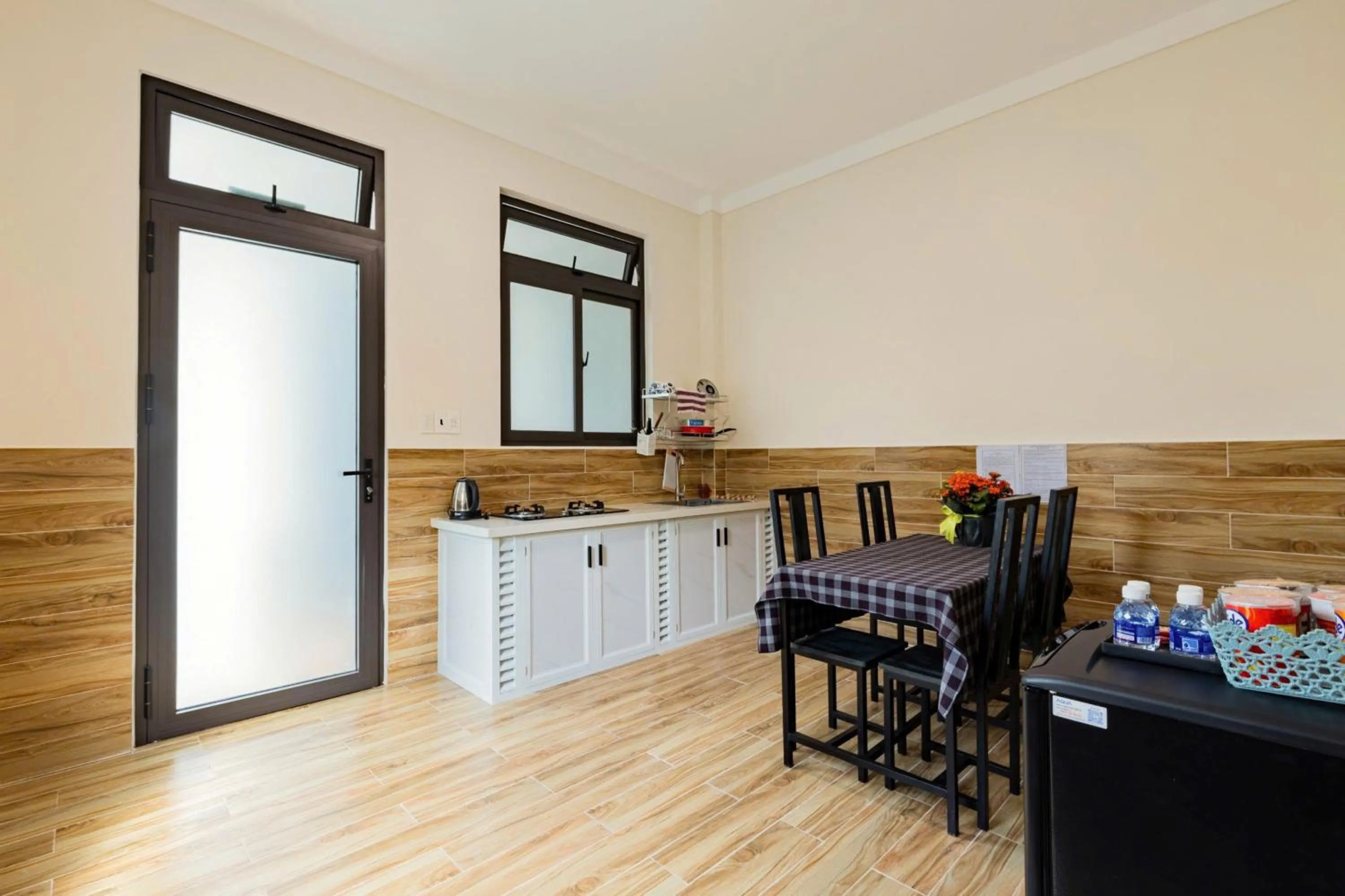 Kitchen or kitchenette in White Villa Đà Lạt