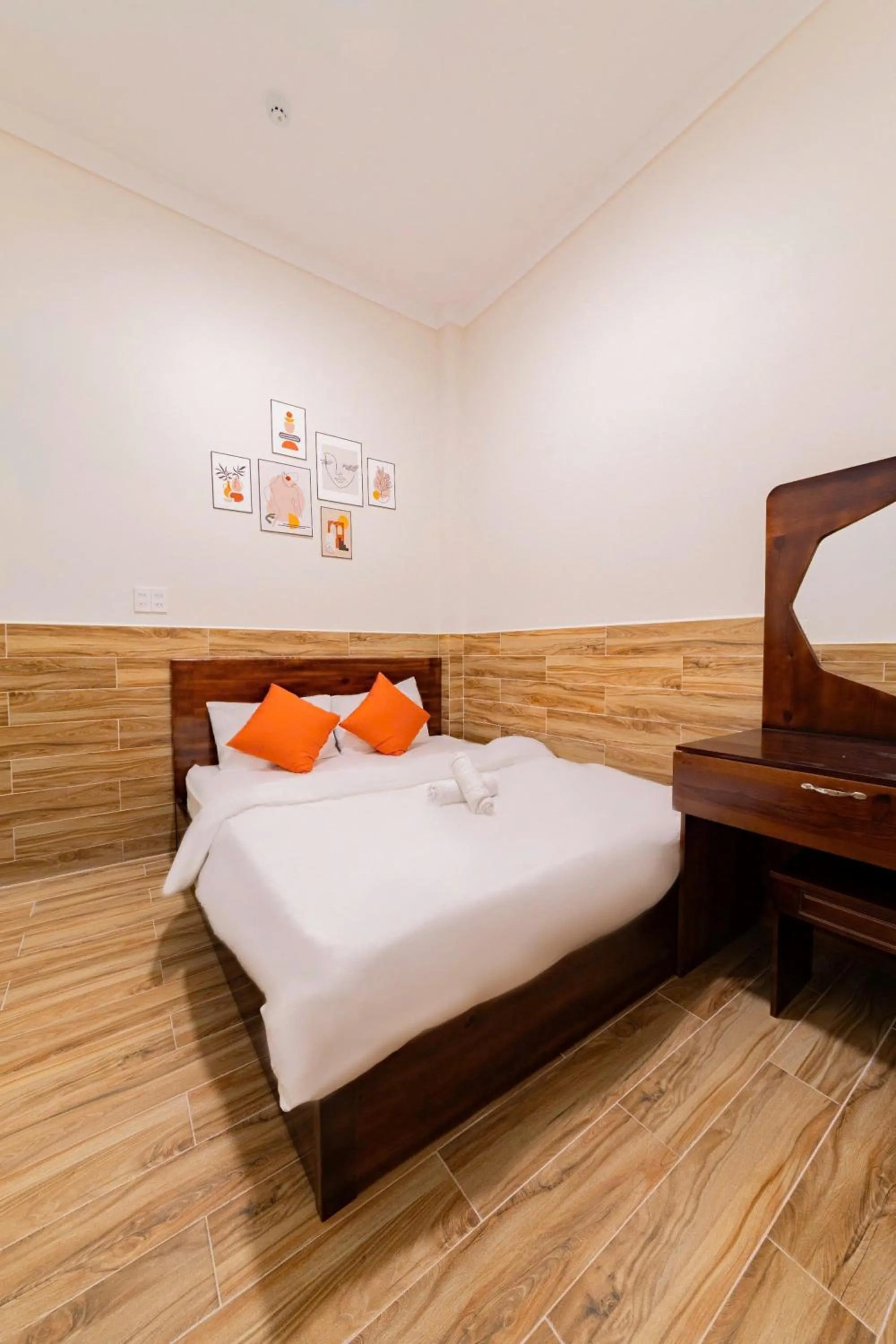 Bed in White Villa Đà Lạt