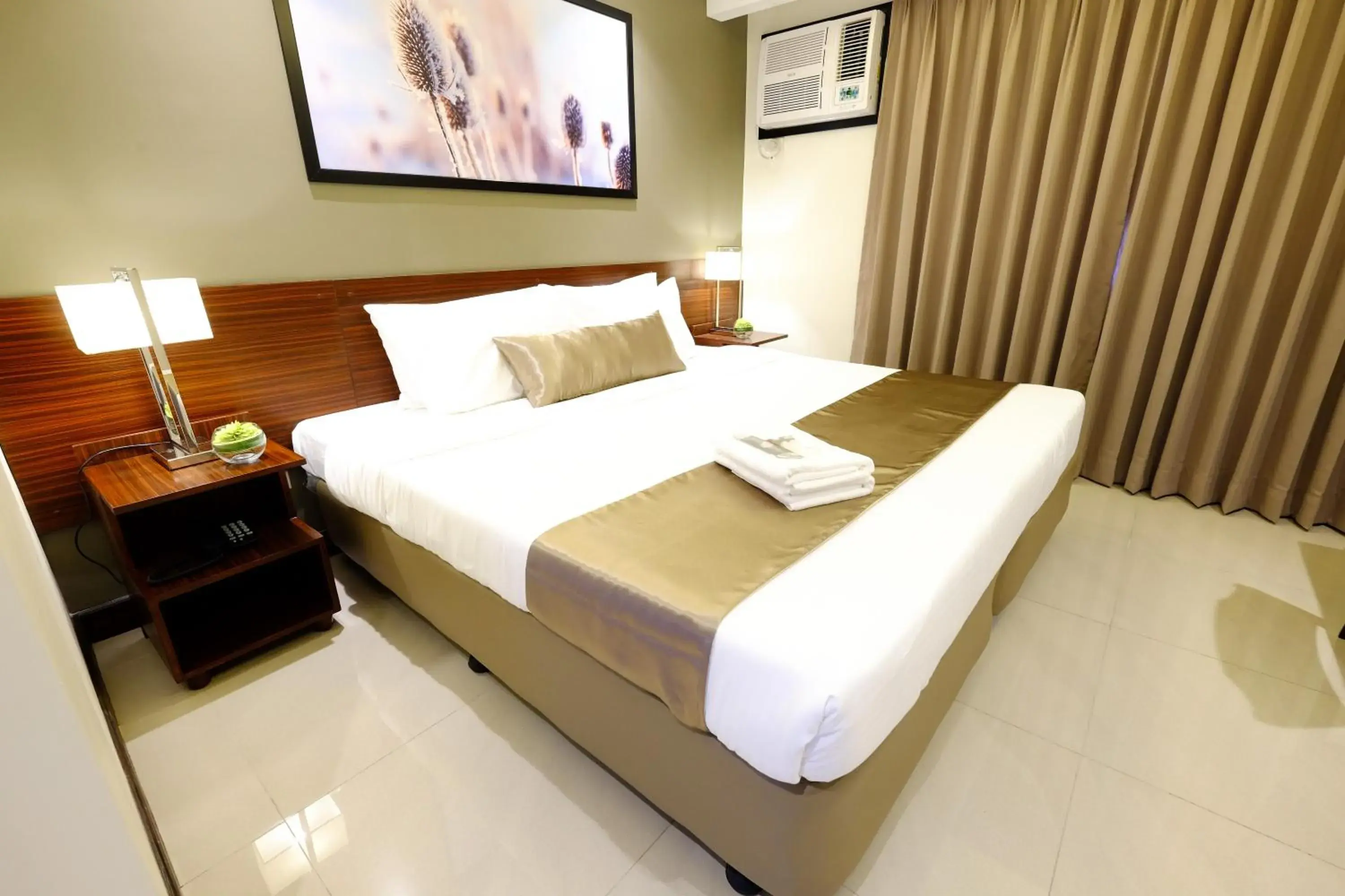 Bed in Soleil Suites Cebu Bed in Soleil Suites Cebu