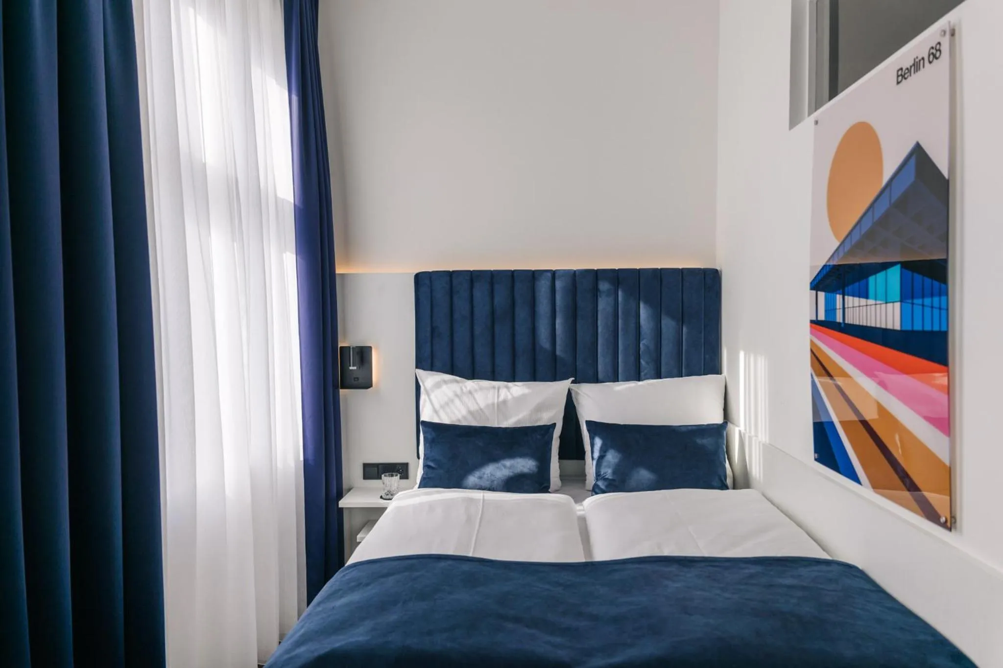 Bed in Homaris East Side