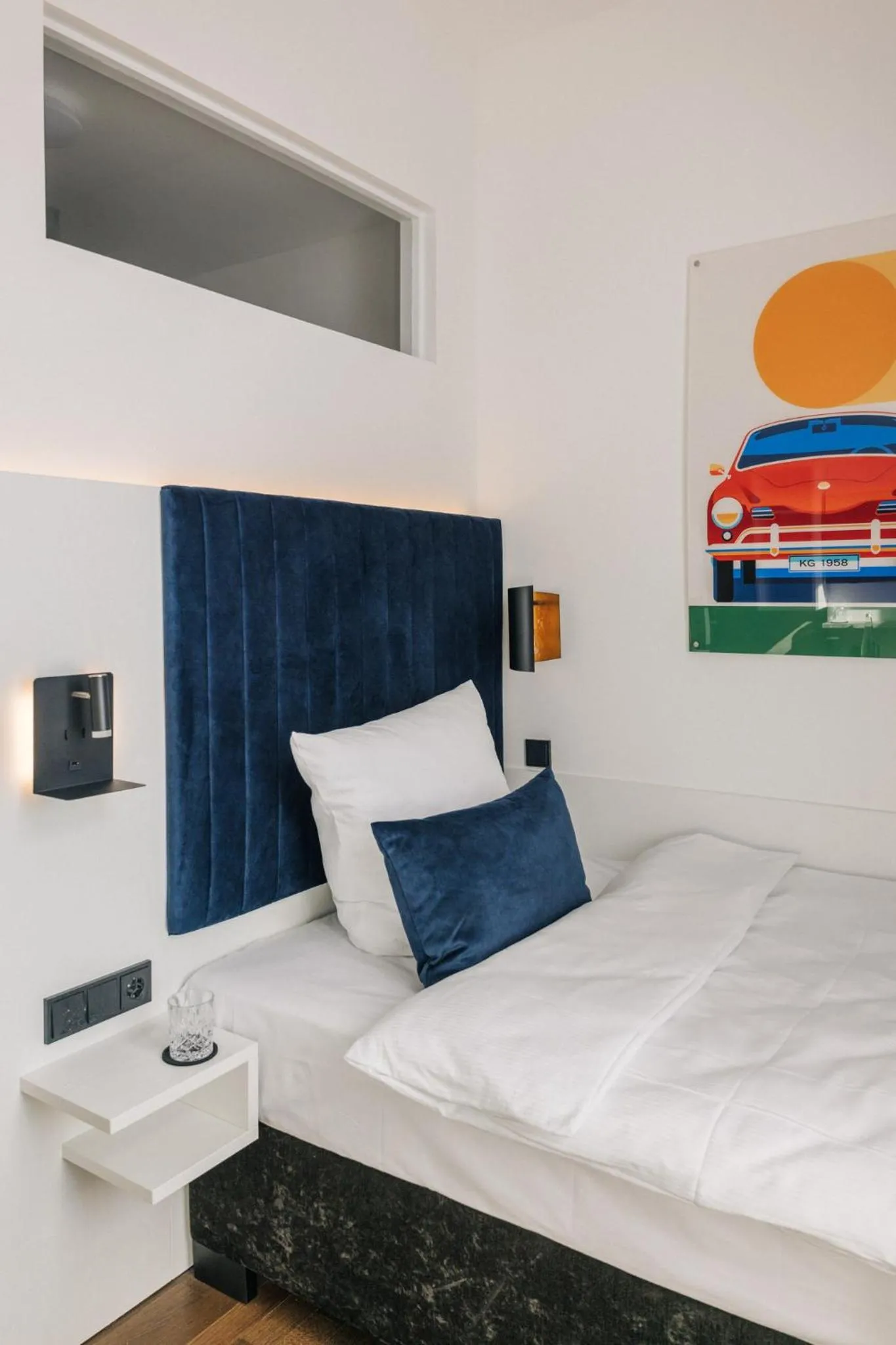 Bed in Homaris East Side