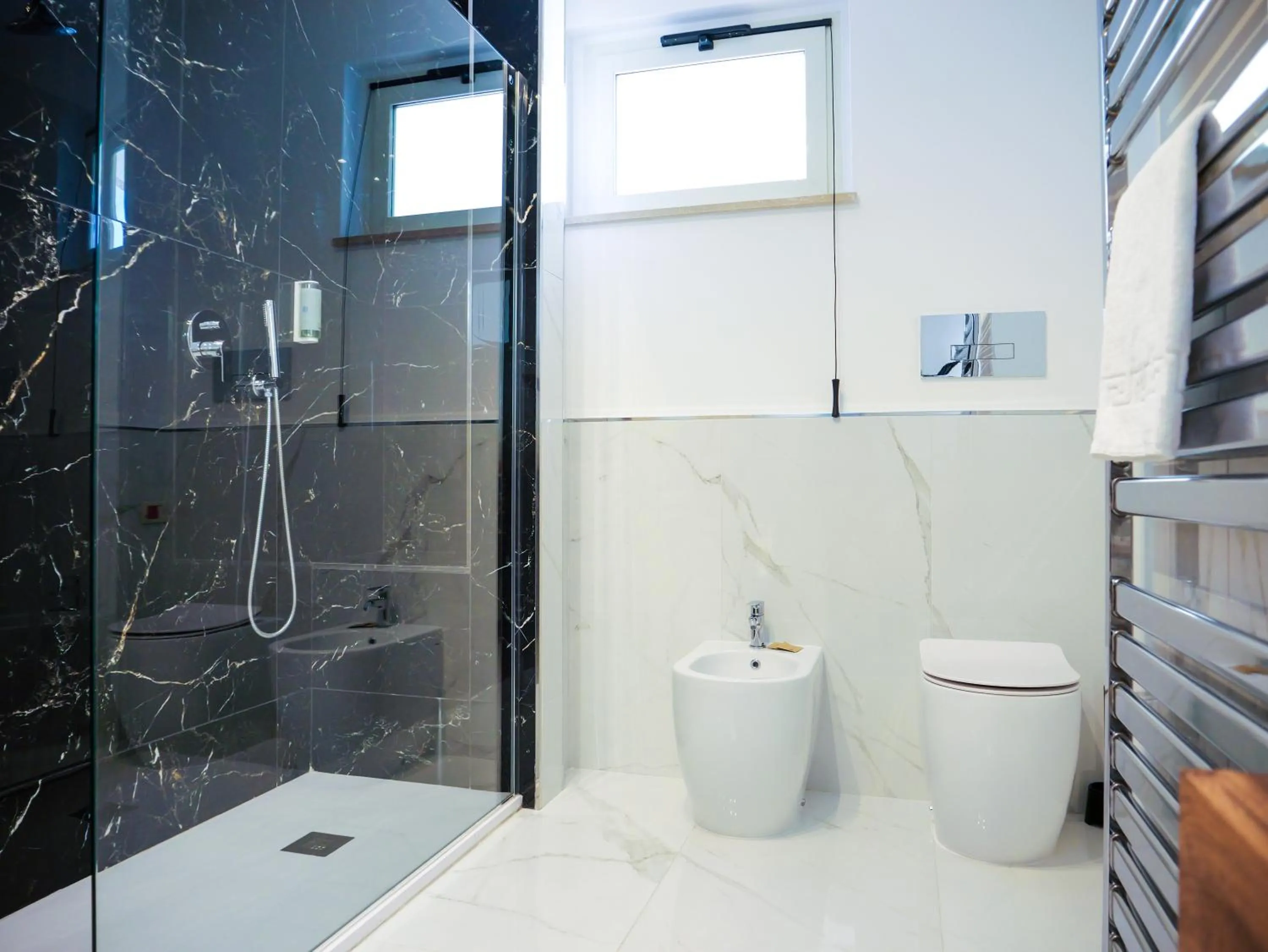 Shower in Giardino Dei Principi d'Abruzzo