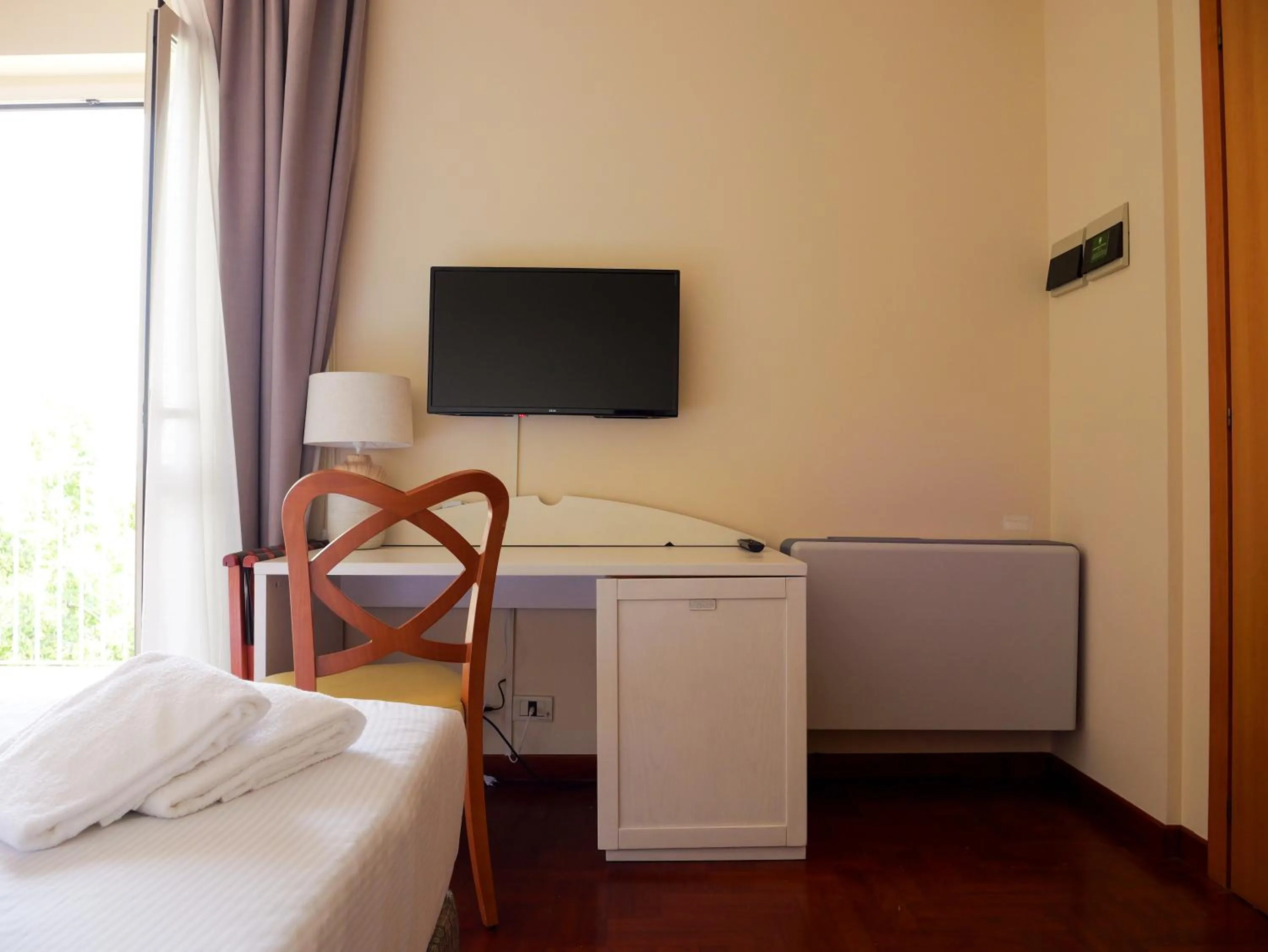 TV and multimedia, Bed in Giardino Dei Principi d'Abruzzo