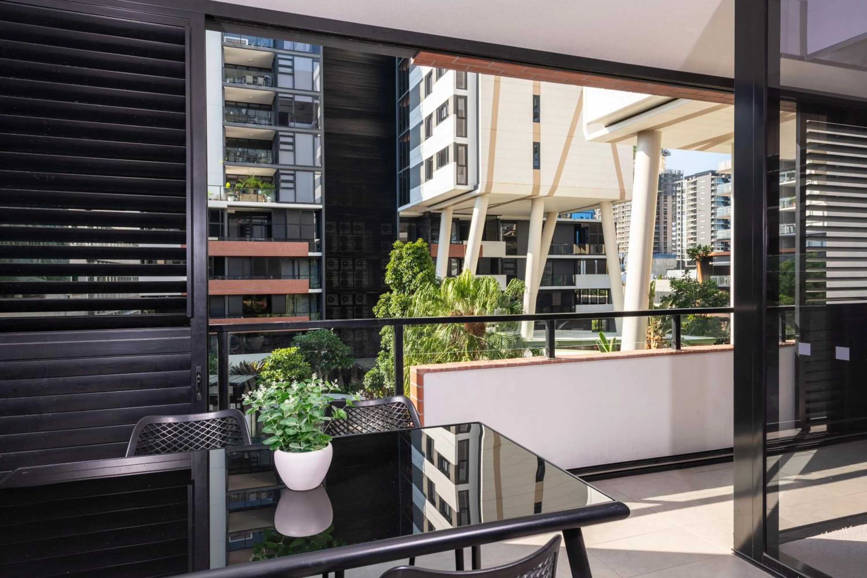 Balcony/Terrace in Arena Apartments by CLLIX