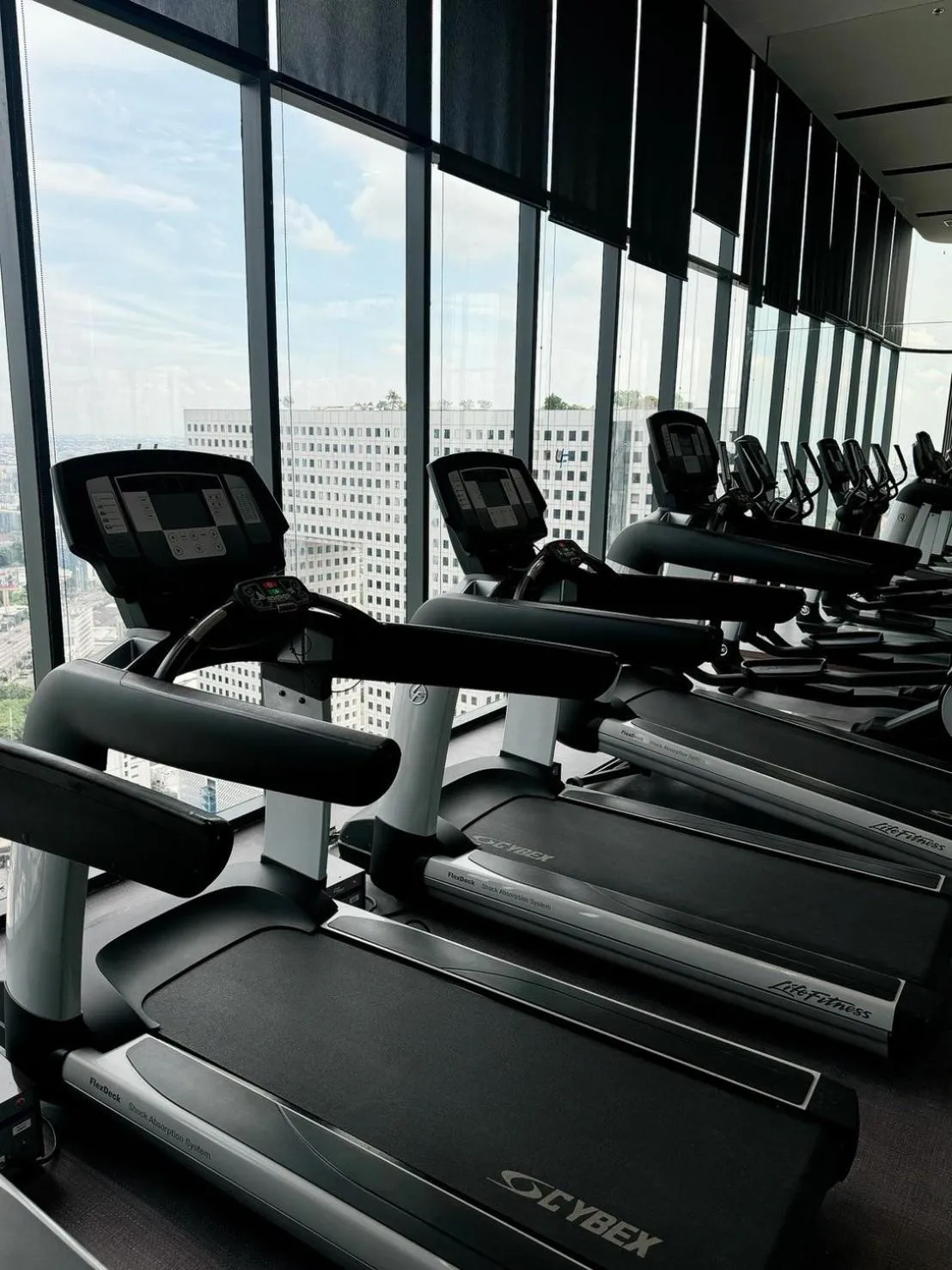 Fitness centre/facilities in The Quarter Ratchayothin by UHG