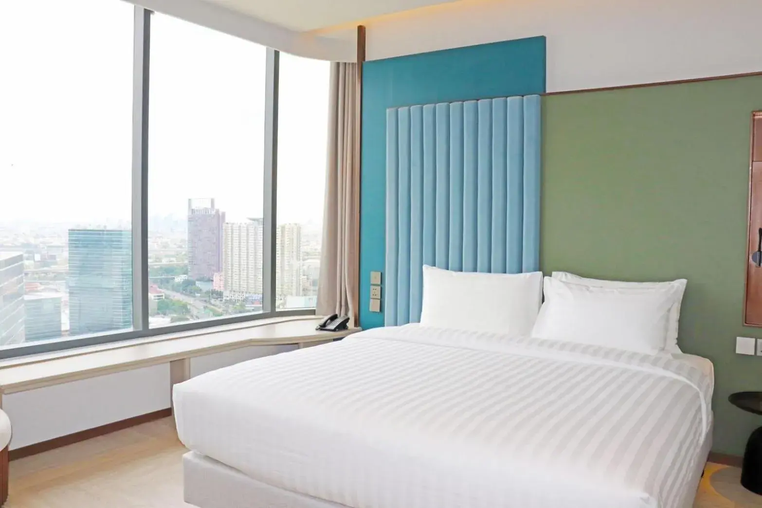 Connecting Room in The Quarter Ratchayothin by UHG Connecting Room in The Quarter Ratchayothin by UHG