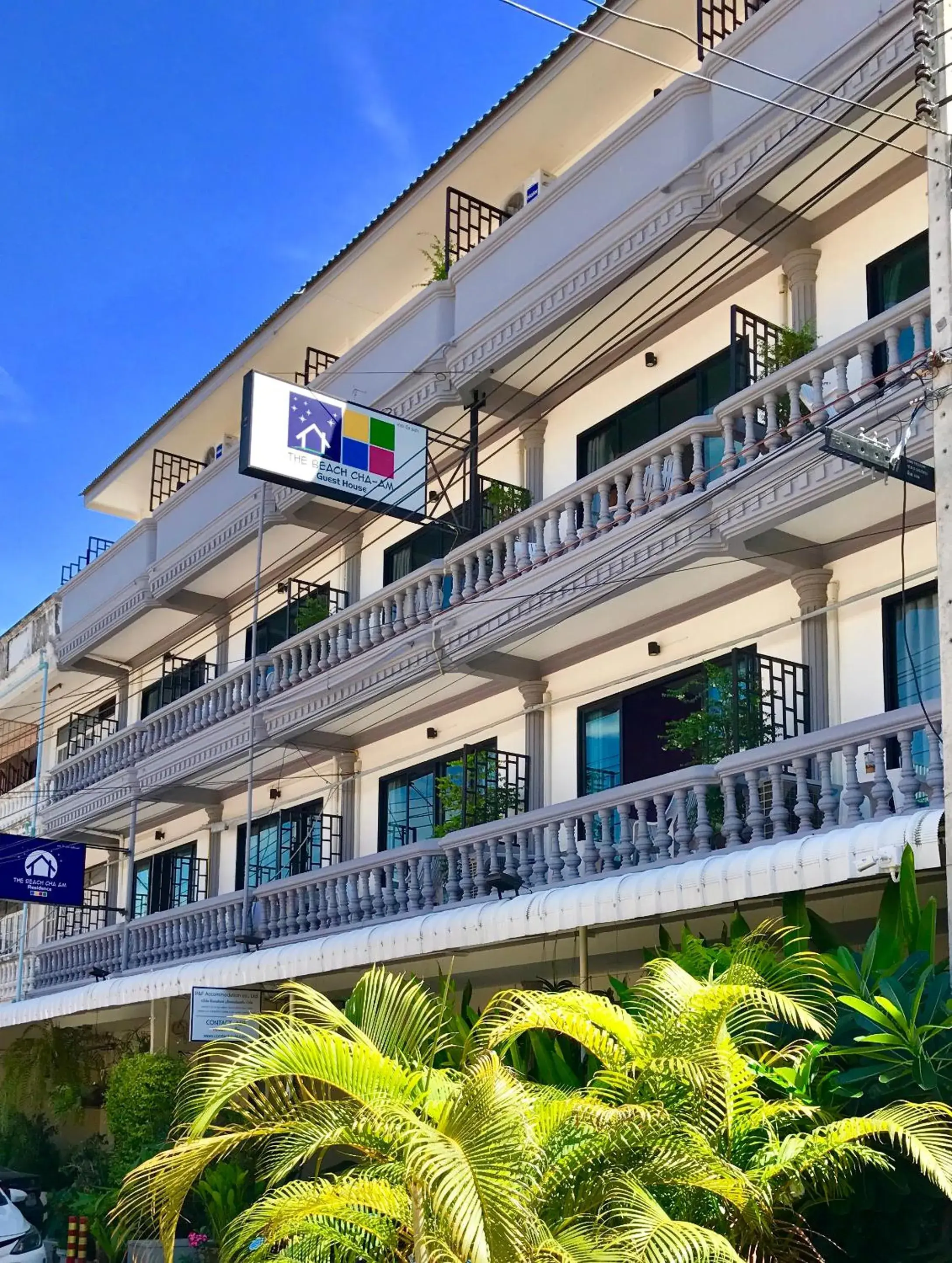 Facade/entrance in THE BEACH CHA AM Guest House Facade/entrance in THE BEACH CHA AM Guest House