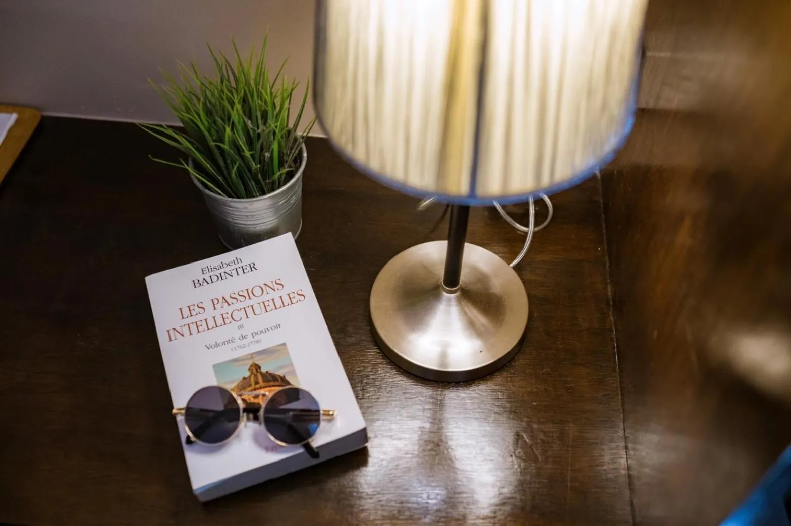 Decorative detail in THE BEACH CHA AM Guest House