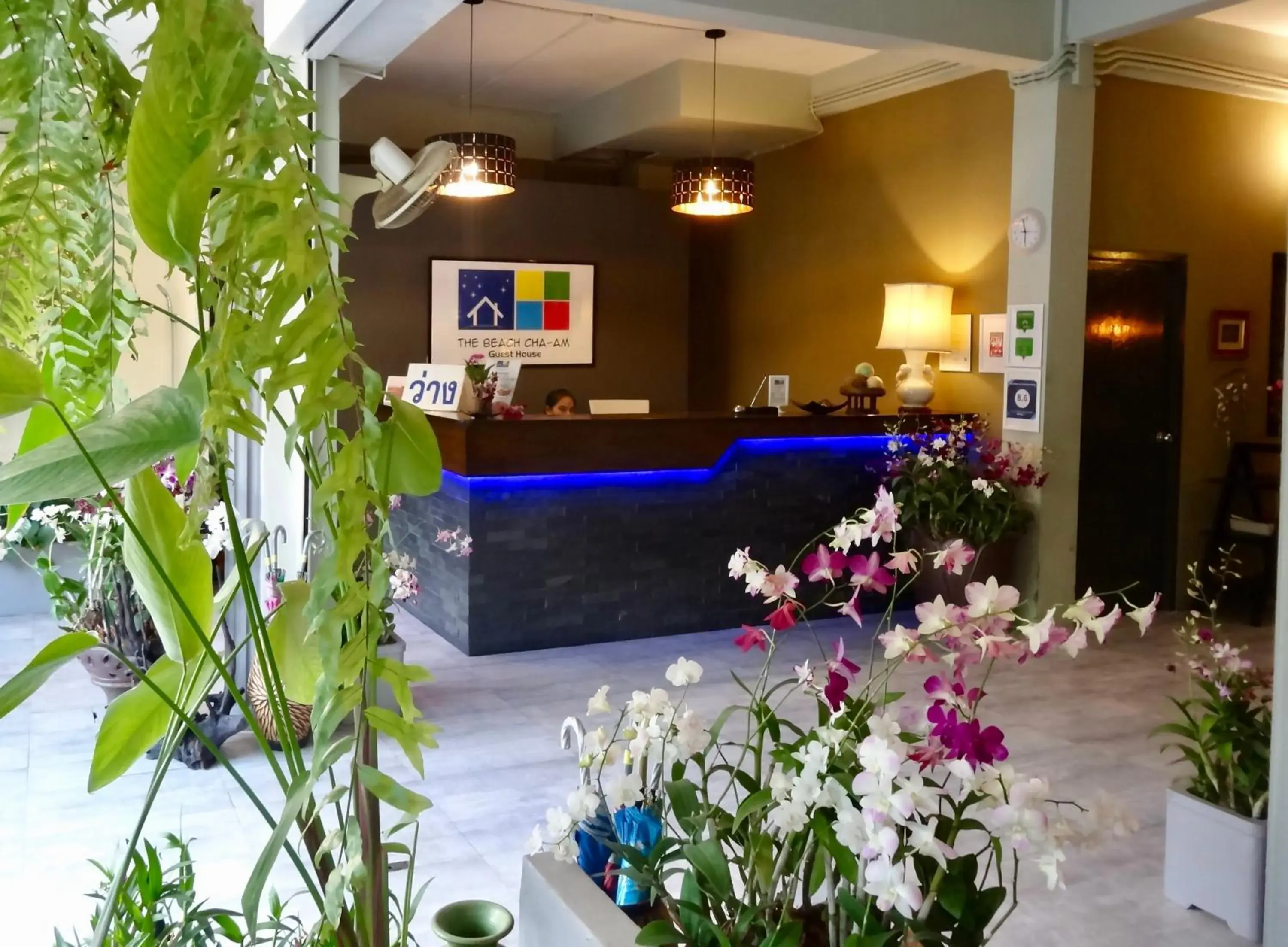 Lobby or reception in THE BEACH CHA AM Guest House Lobby or reception in THE BEACH CHA AM Guest House