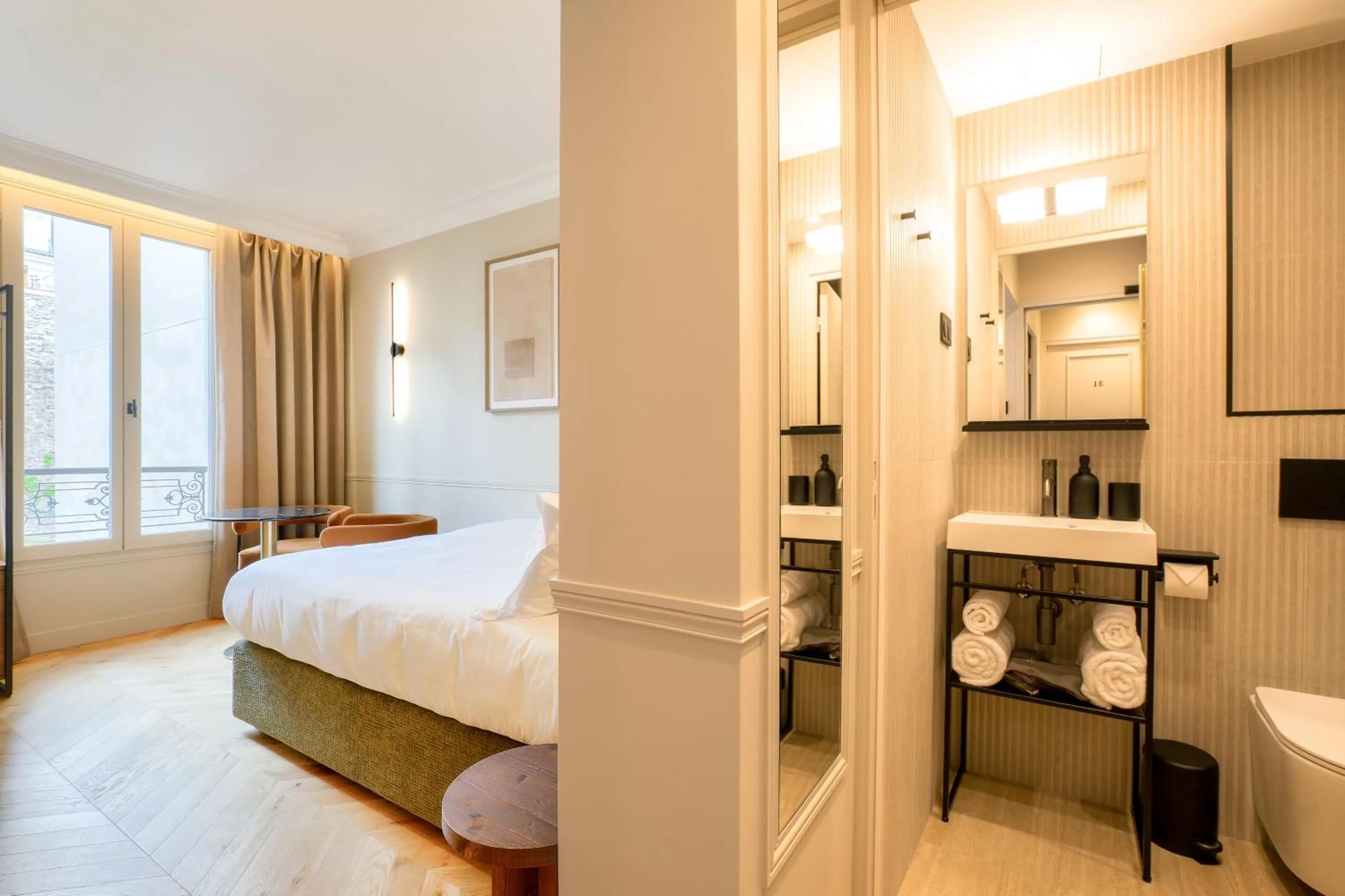 Double Room with Garden View in Maison du Moulin Vert