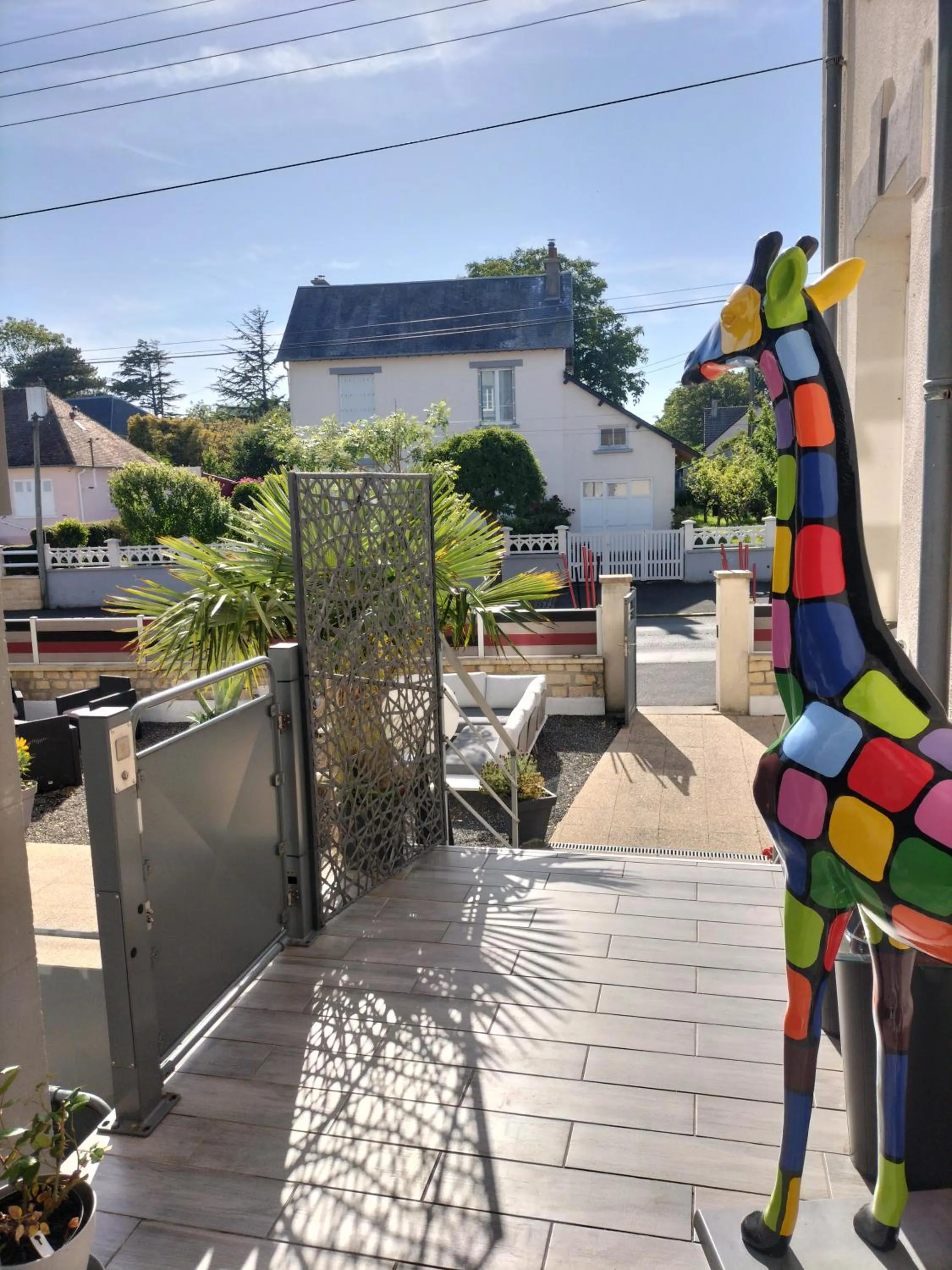 HÔTEL Le 6 3 Home PORT EN BESSIN Parking privé gratuit