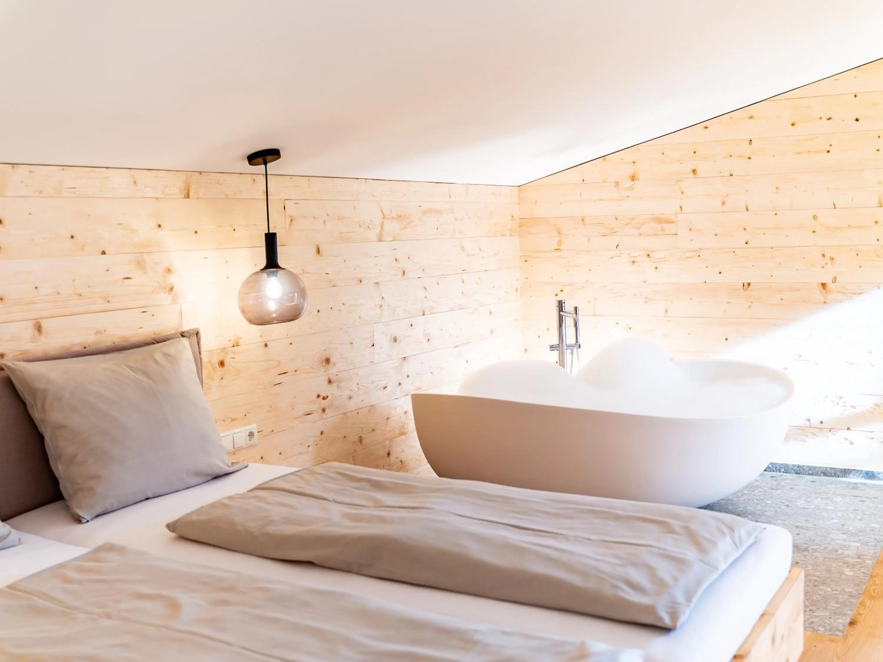 Bed in Berghotel Wald&Wiesn