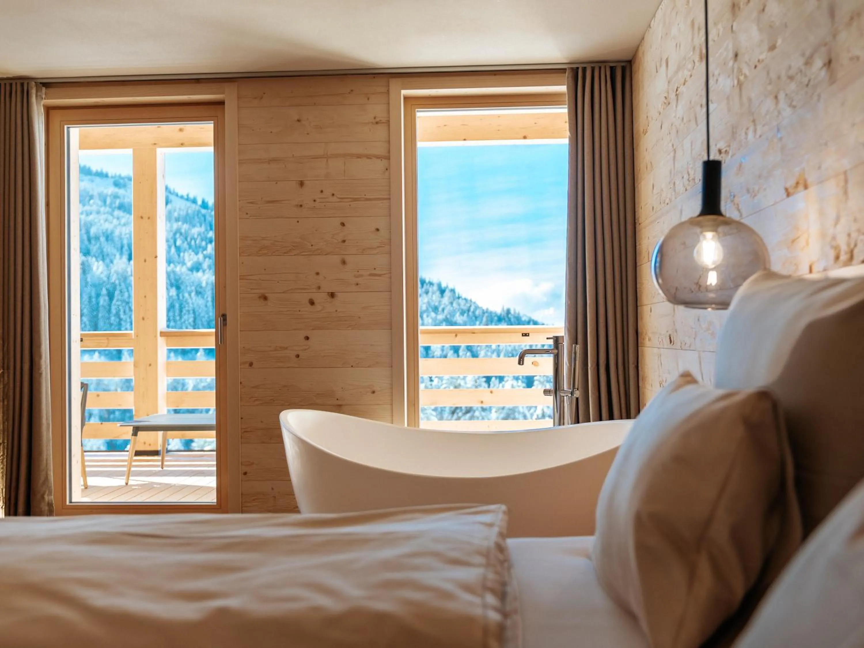 Bed in Berghotel Wald&Wiesn