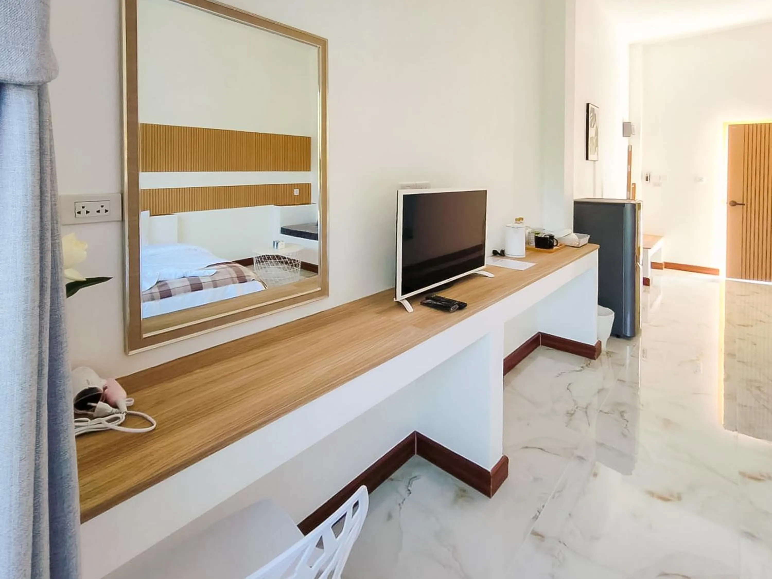 TV and multimedia, Bed in 189Premier Villa Lamphun