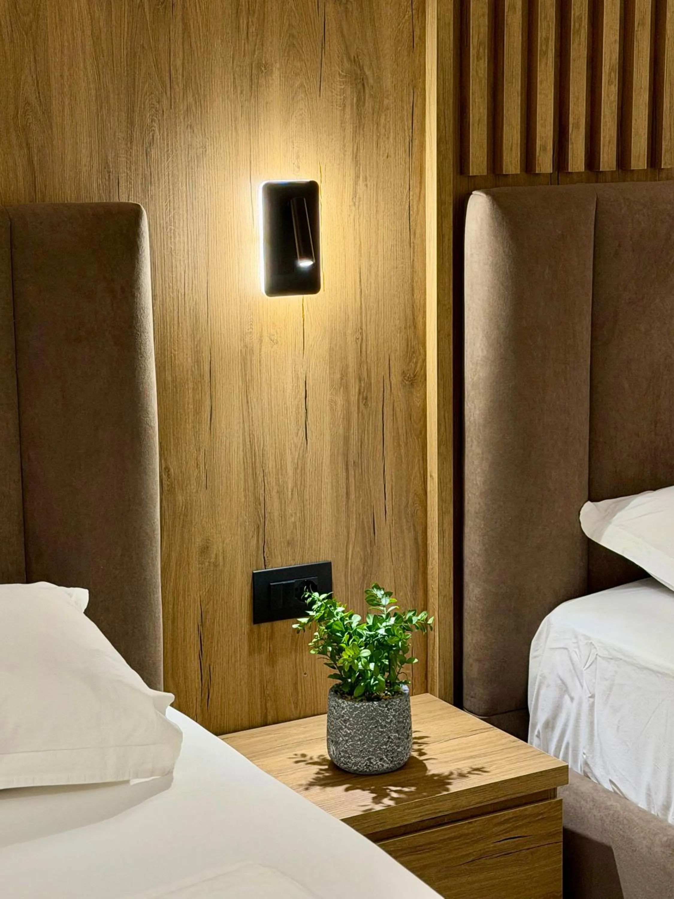 Karos Hotel Llaman