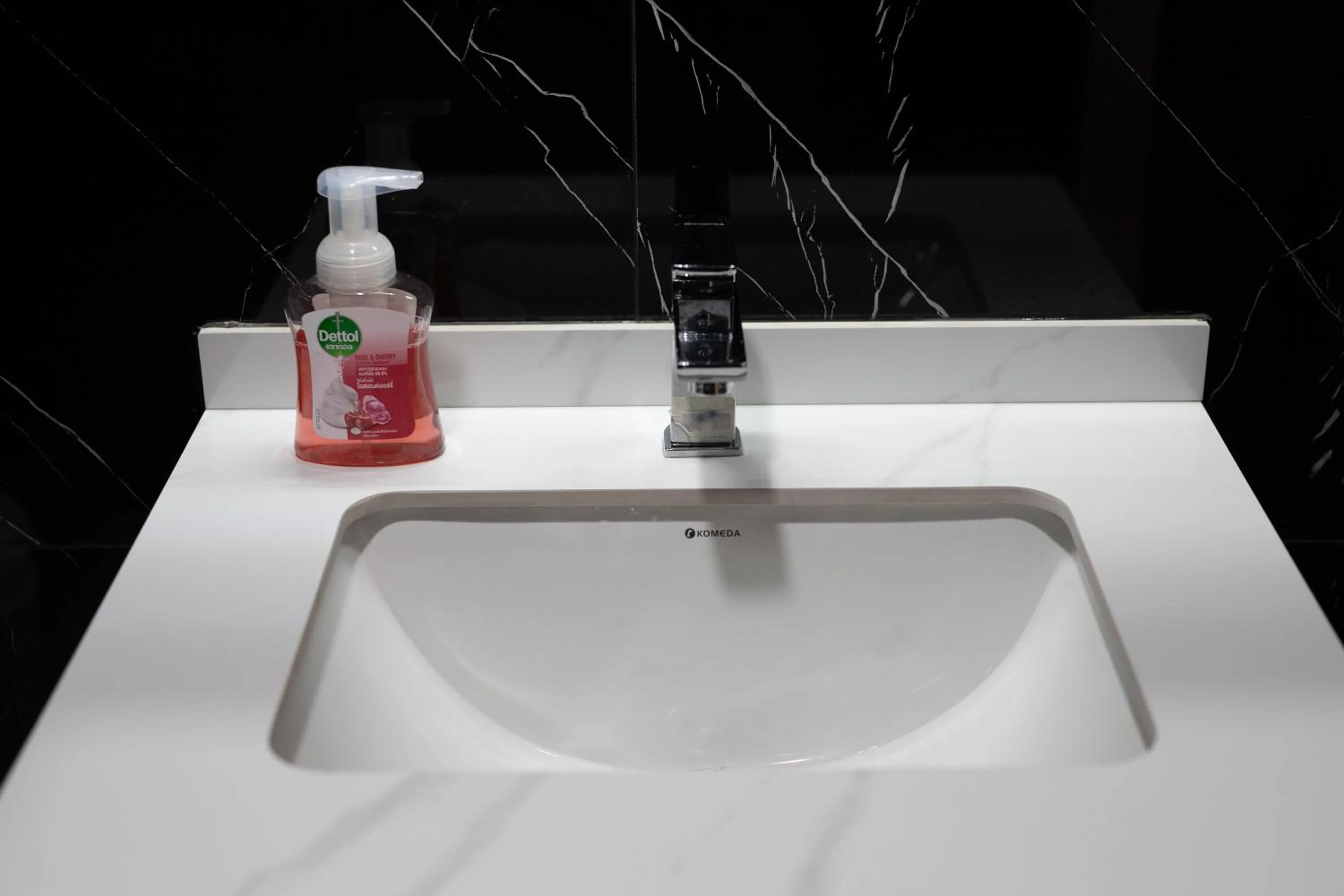 Shower in Tuna Boutique Hotel Patong