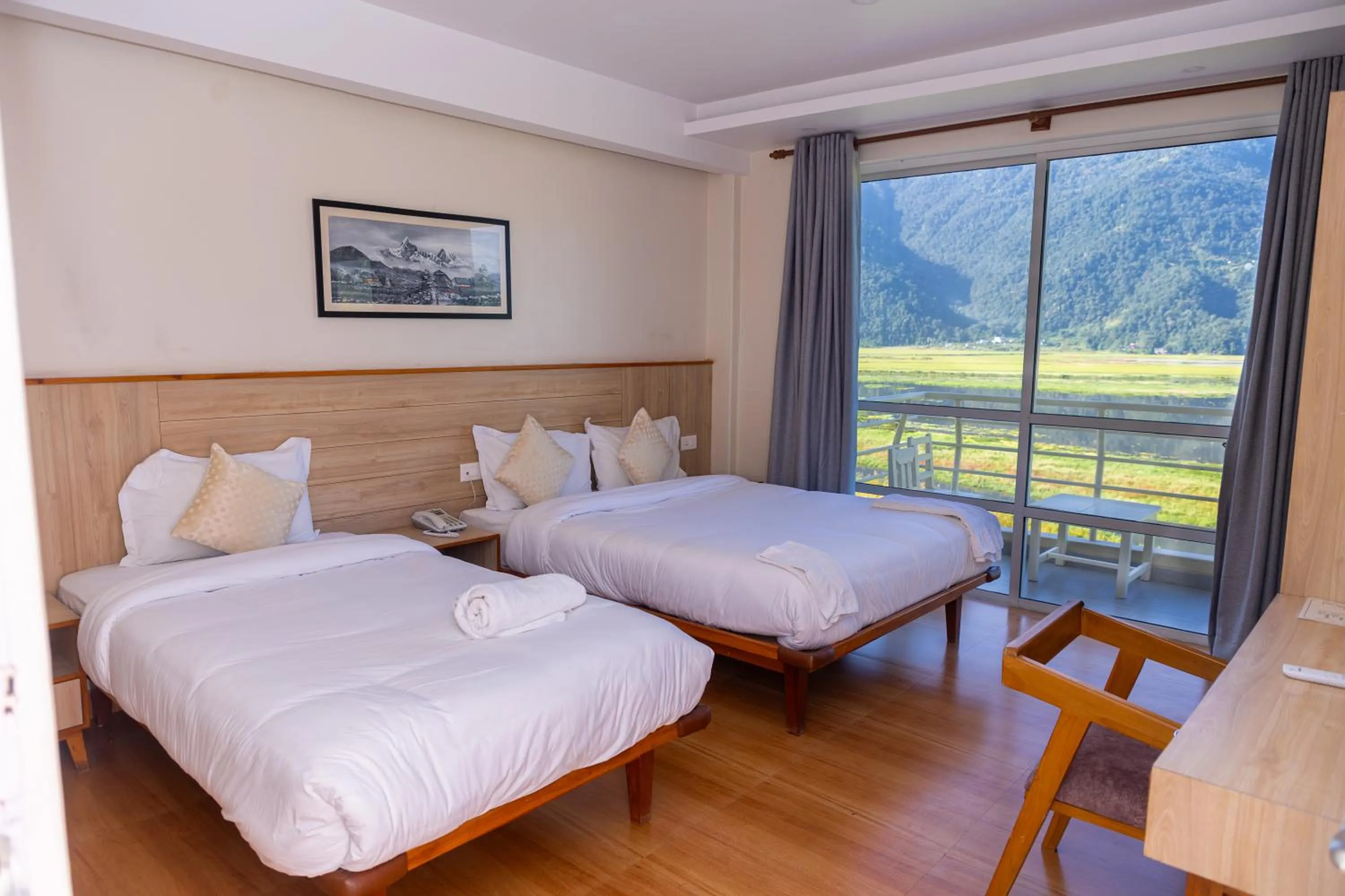 Bed in Samiyog Tourist Resort