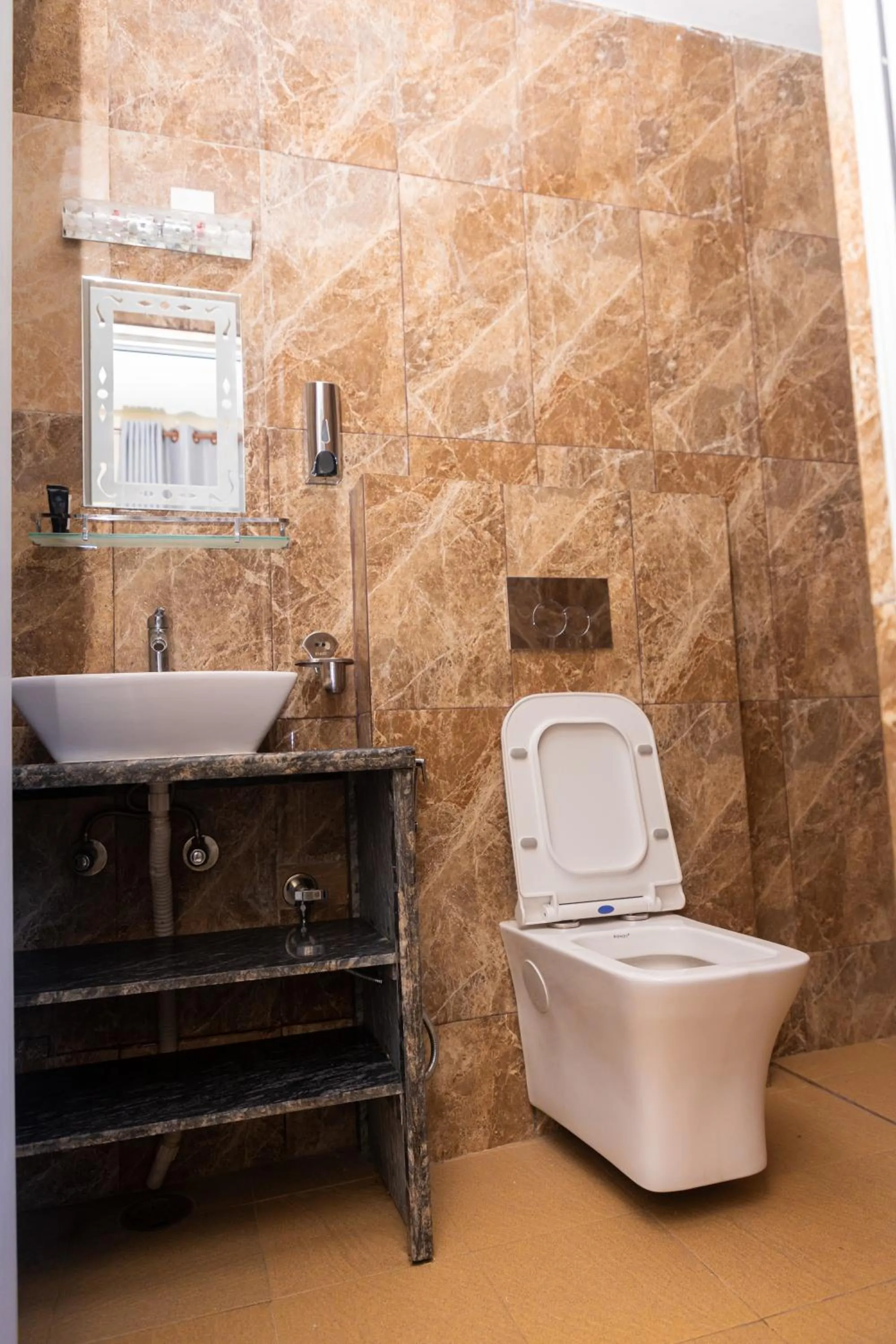 Toilet in Samiyog Tourist Resort