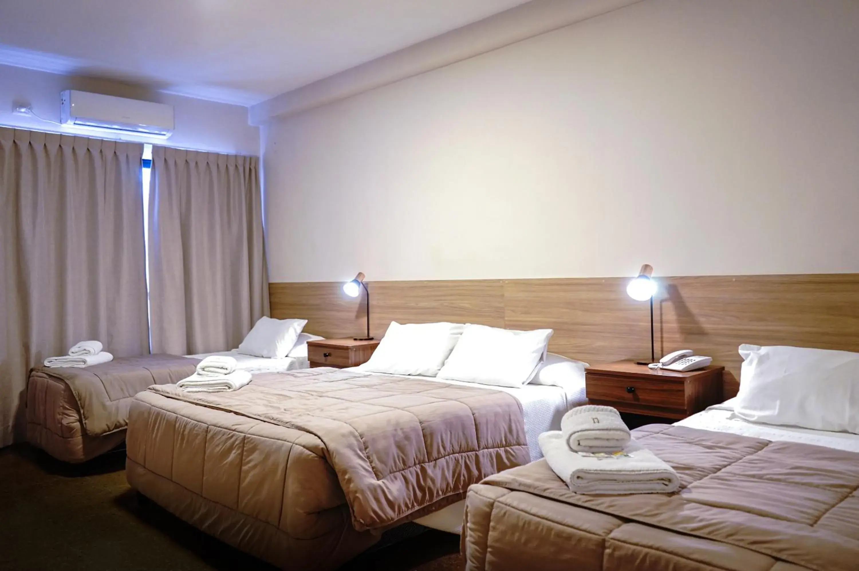 Standard Quadruple Room in GS Hotel Standard Quadruple Room in GS Hotel