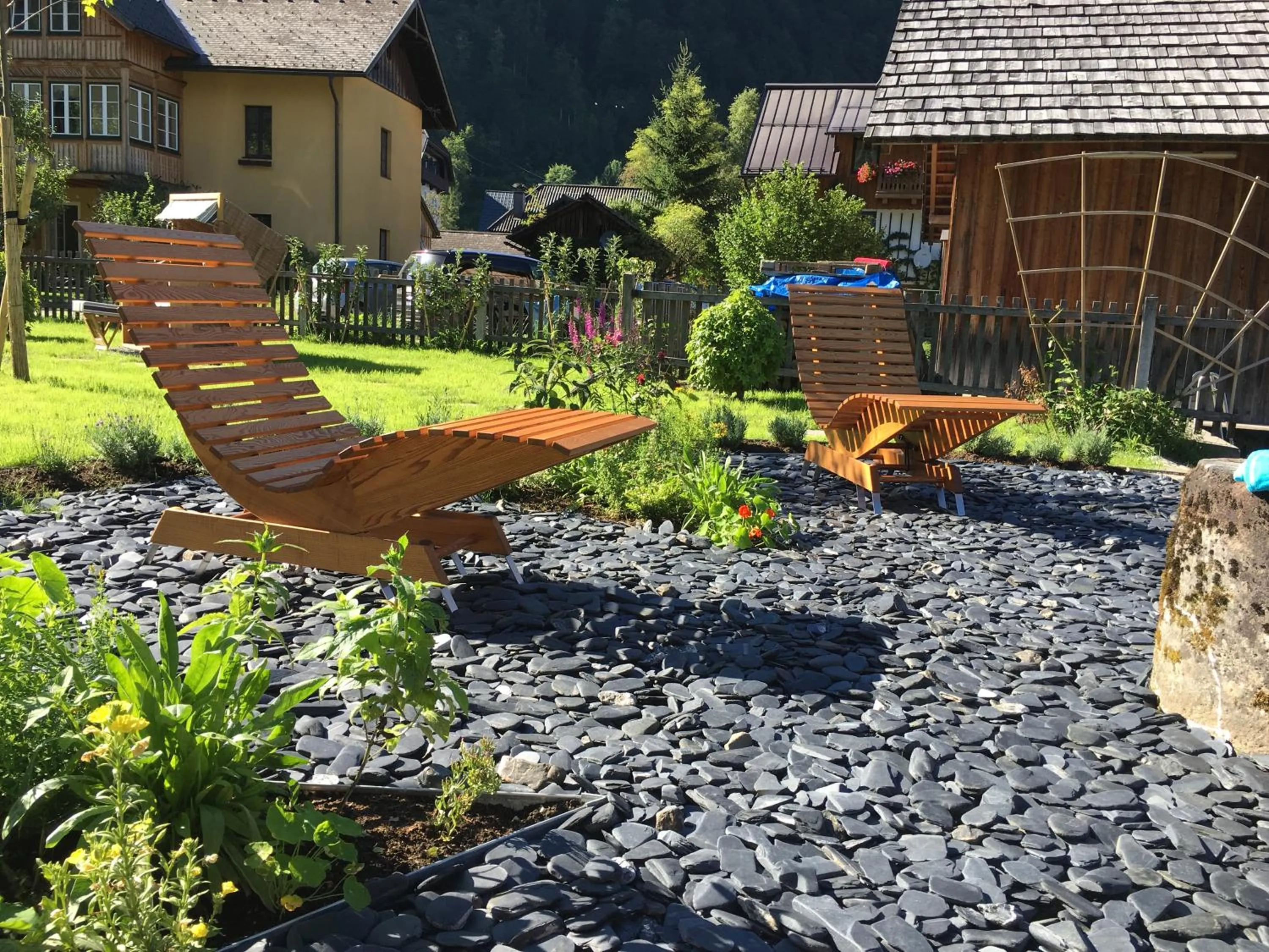 Garden in Hallstatt Hideaway - Adults only