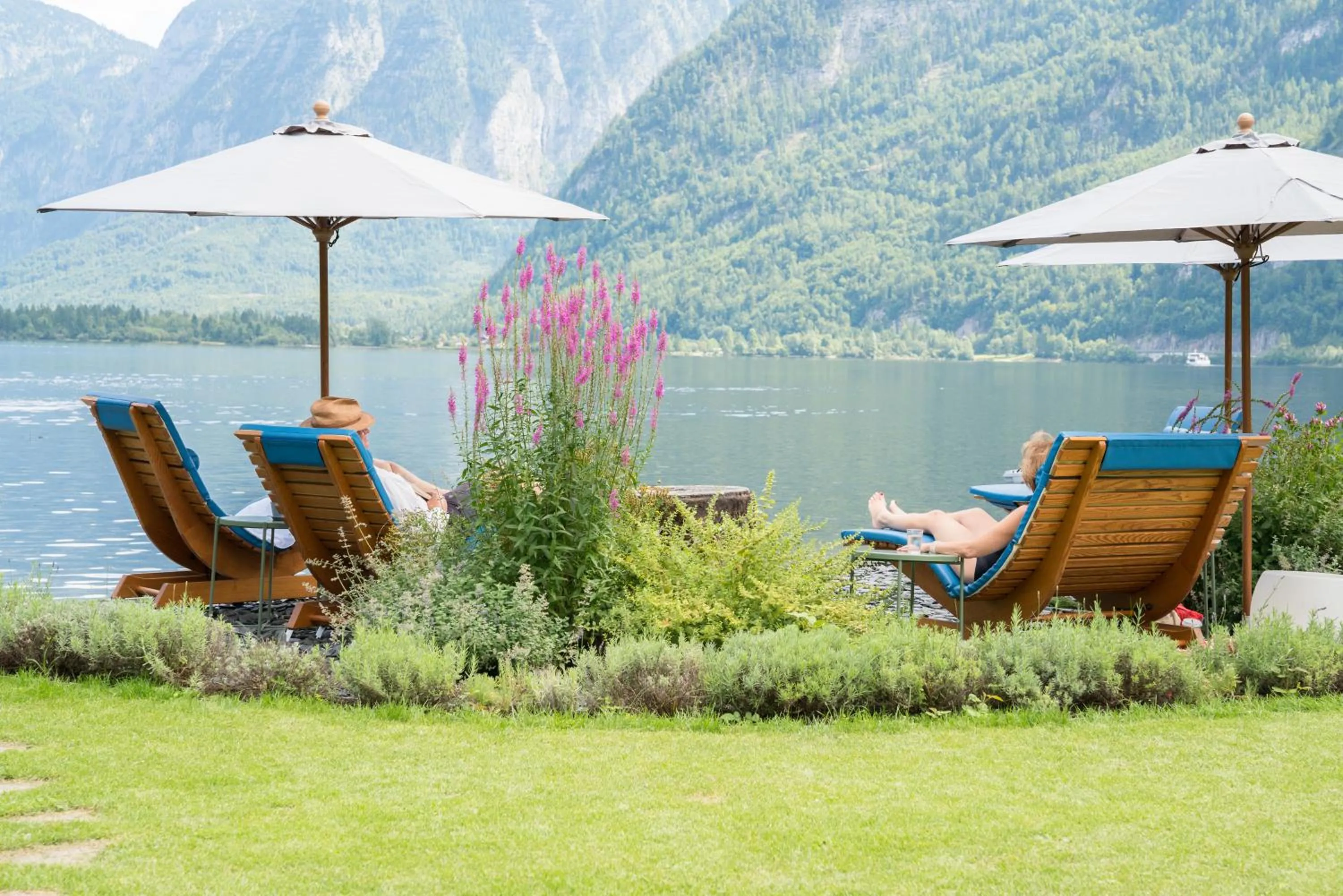 Beach in Hallstatt Hideaway - Adults only