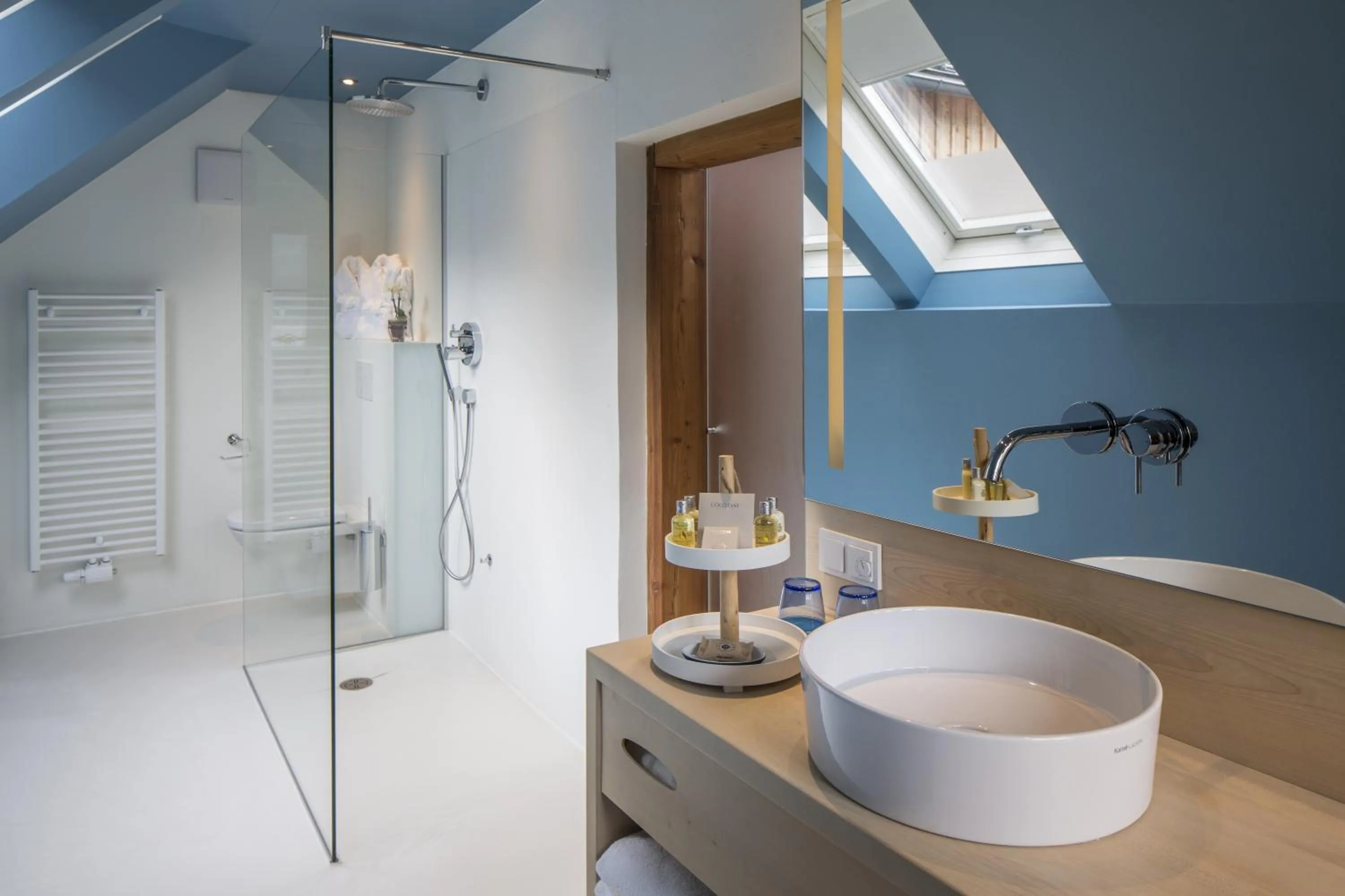 Photo of the whole room in Hallstatt Hideaway - Adults only