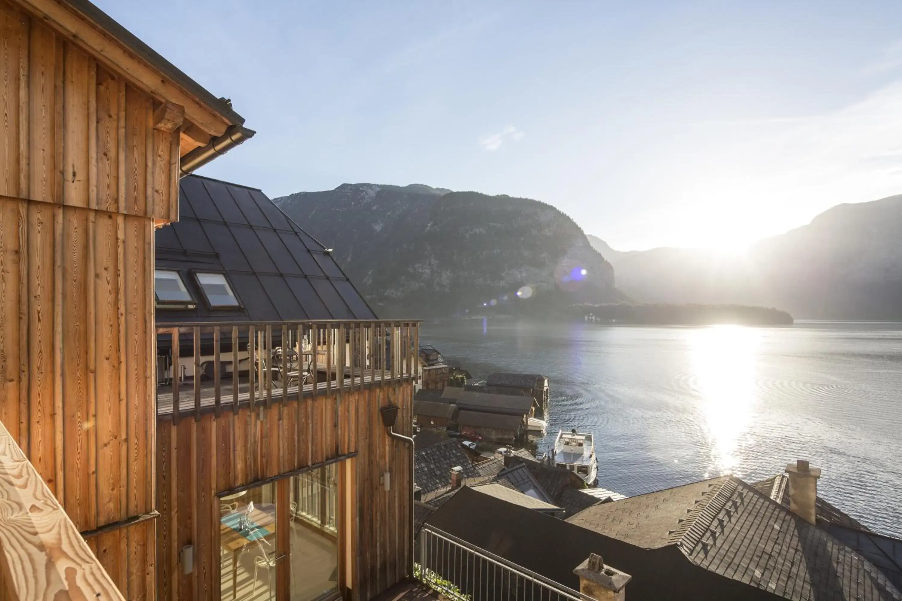 Penthouse Suite with Lake View in Hallstatt Hideaway - Adults only Penthouse Suite with Lake View in Hallstatt Hideaway - Adults only