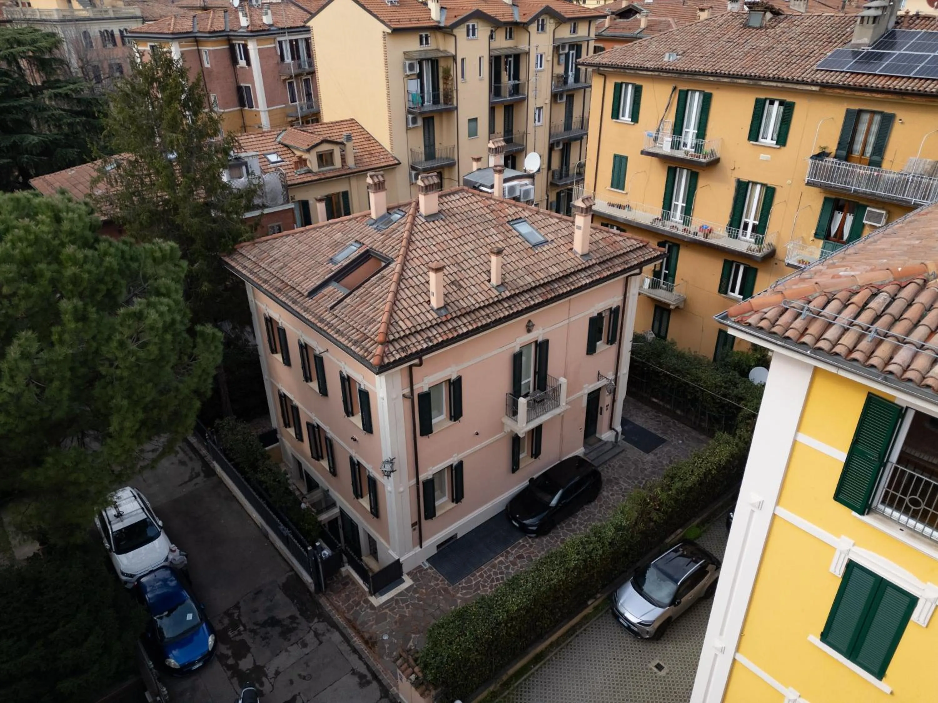 Bird's eye view in BolognaRoomscom - Villa Bottrigari