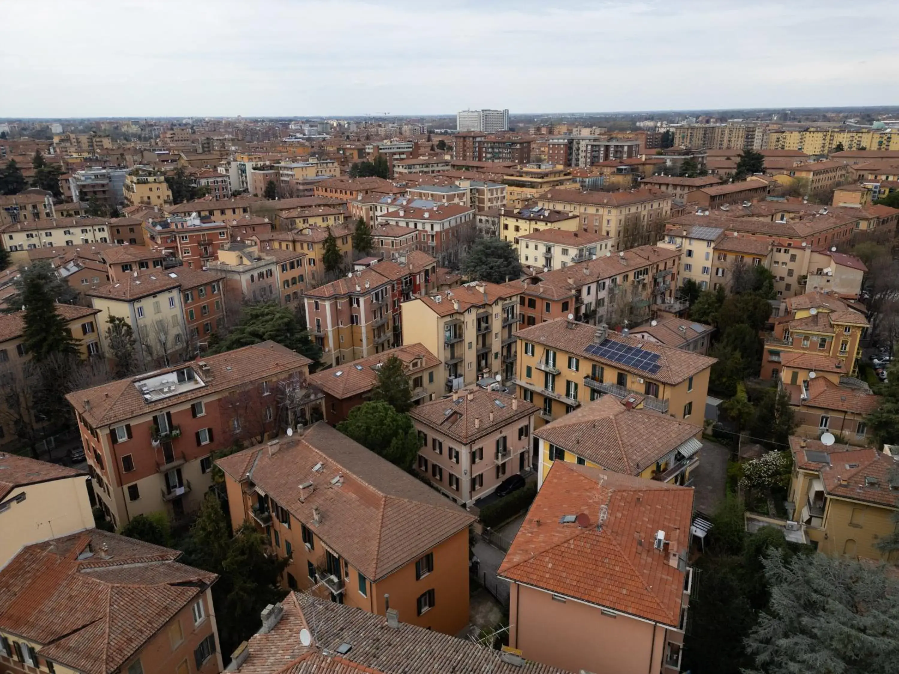 Bird's eye view in BolognaRoomscom - Villa Bottrigari Bird's eye view in BolognaRoomscom - Villa Bottrigari
