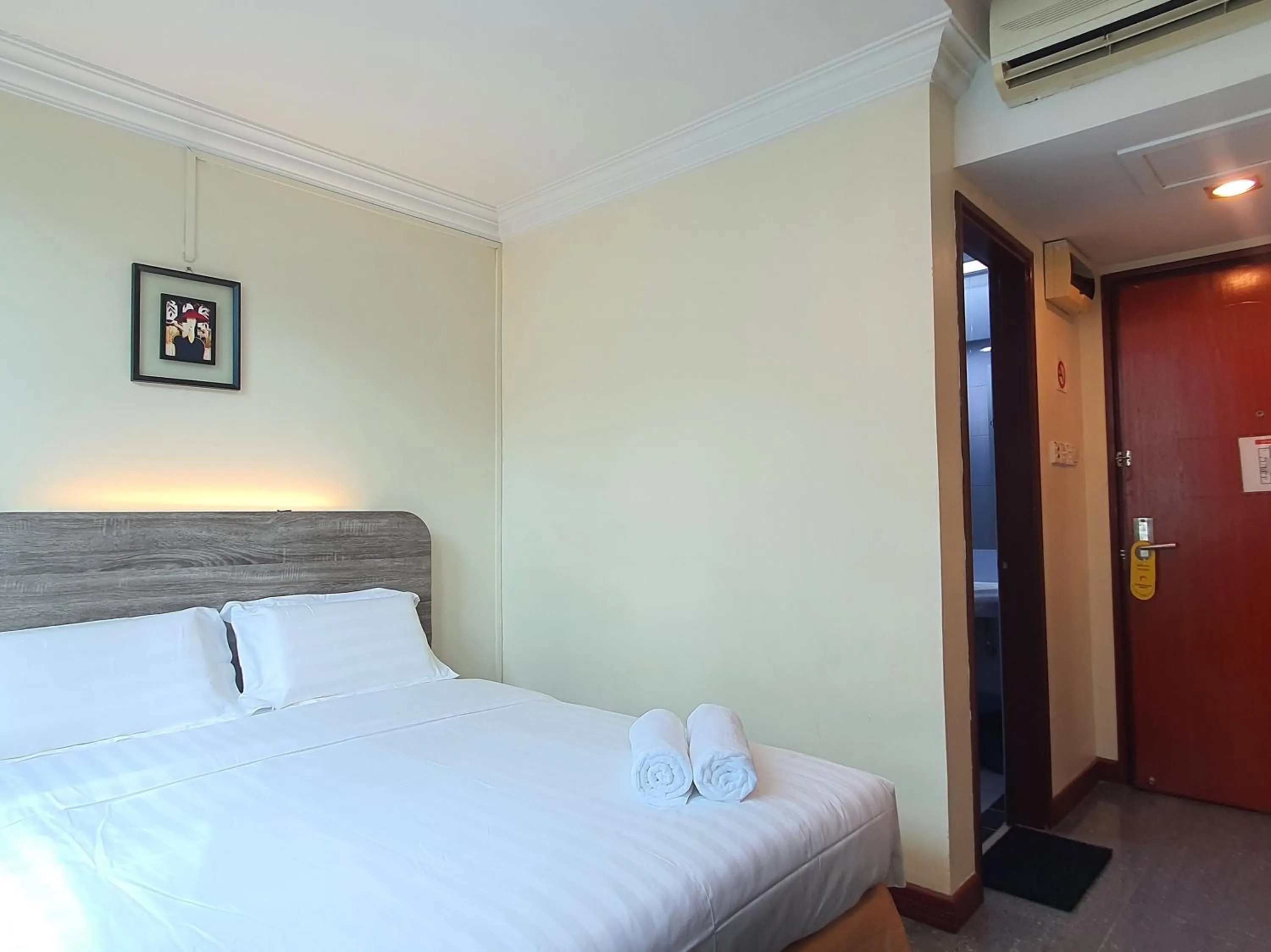 Bedroom, Bed in Capital O 90939 Sandakan Central Hotel