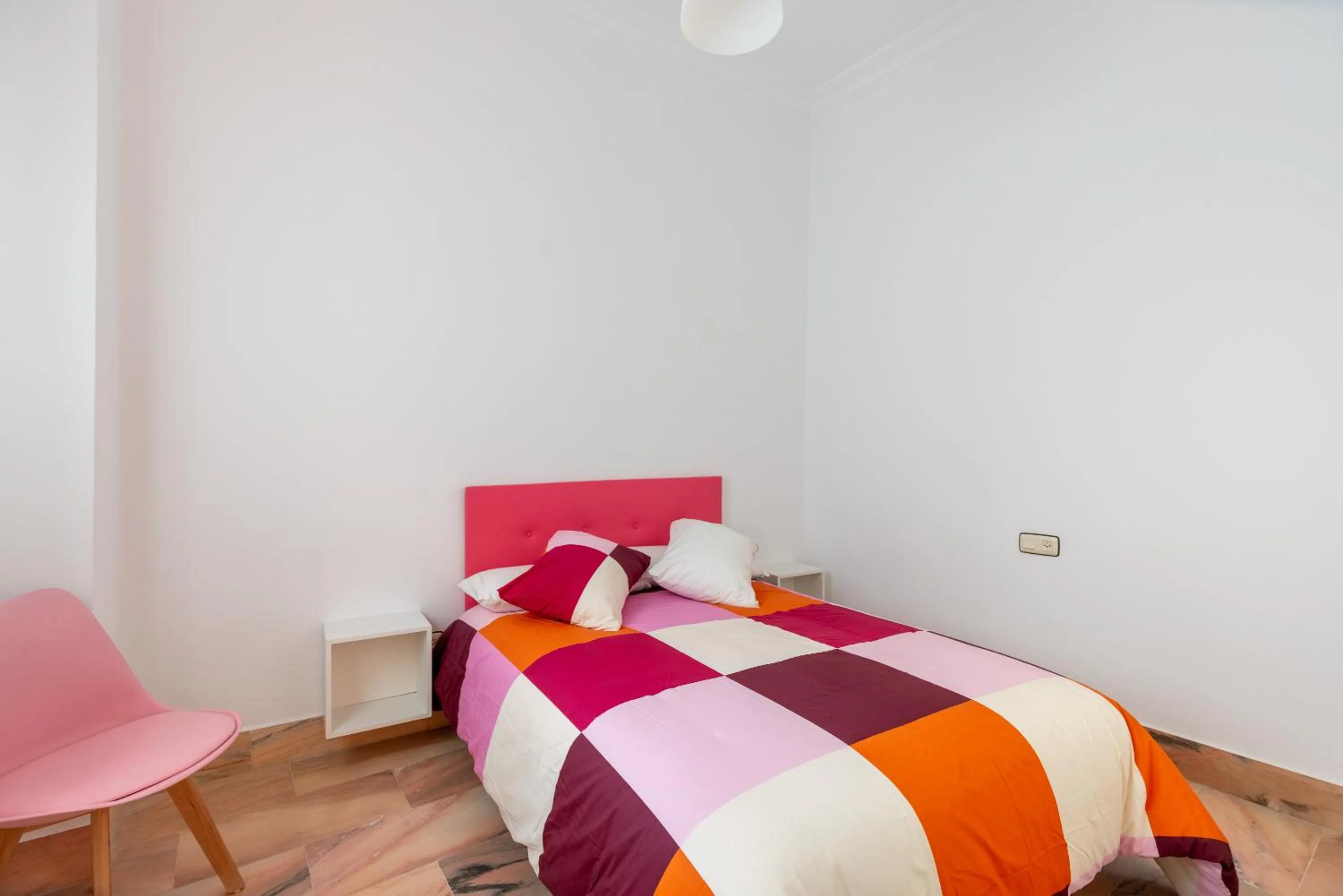 Bed in Banana Gay House - Only Men