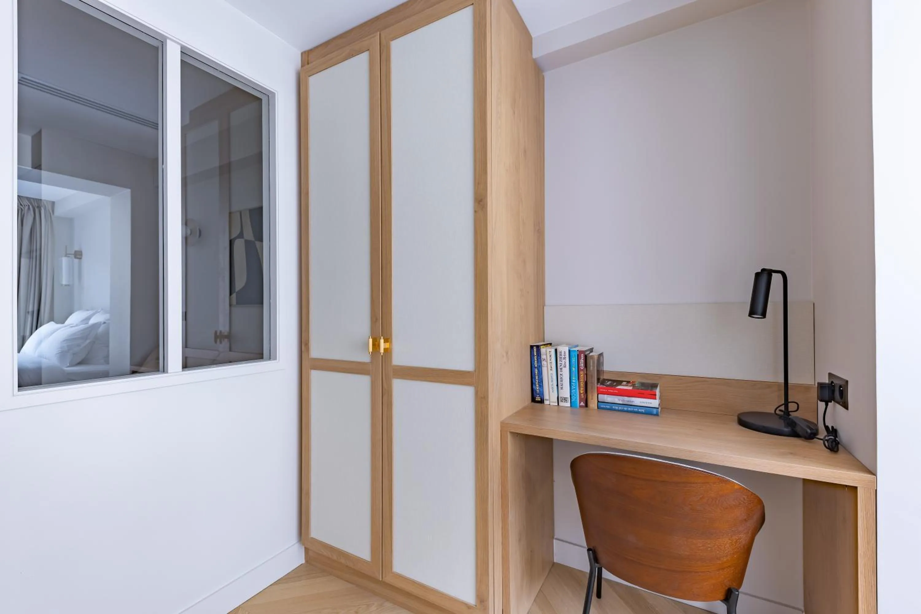 Seating area in Quartier Libre Opera
