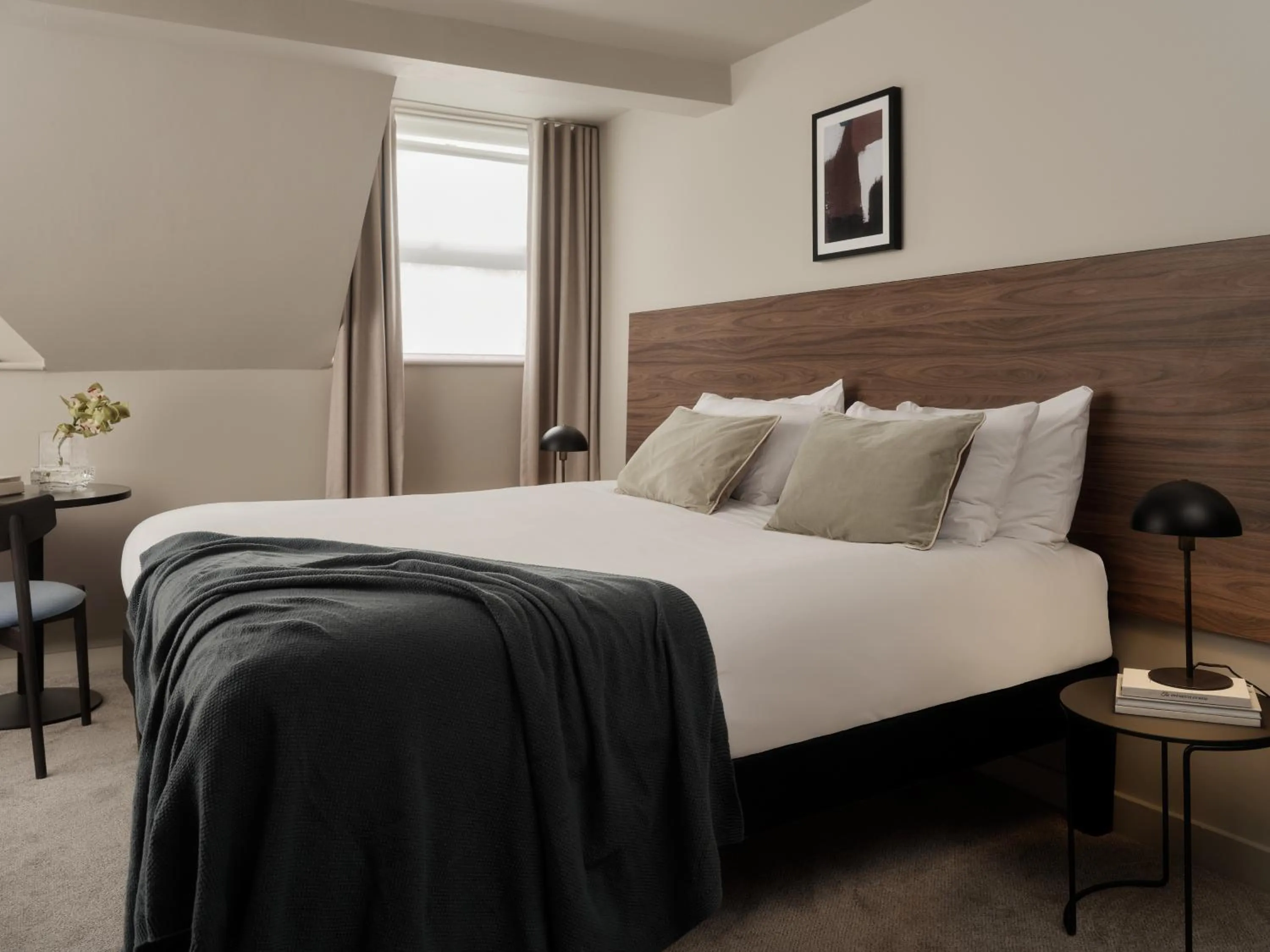 Bed in Bob W London Kensington