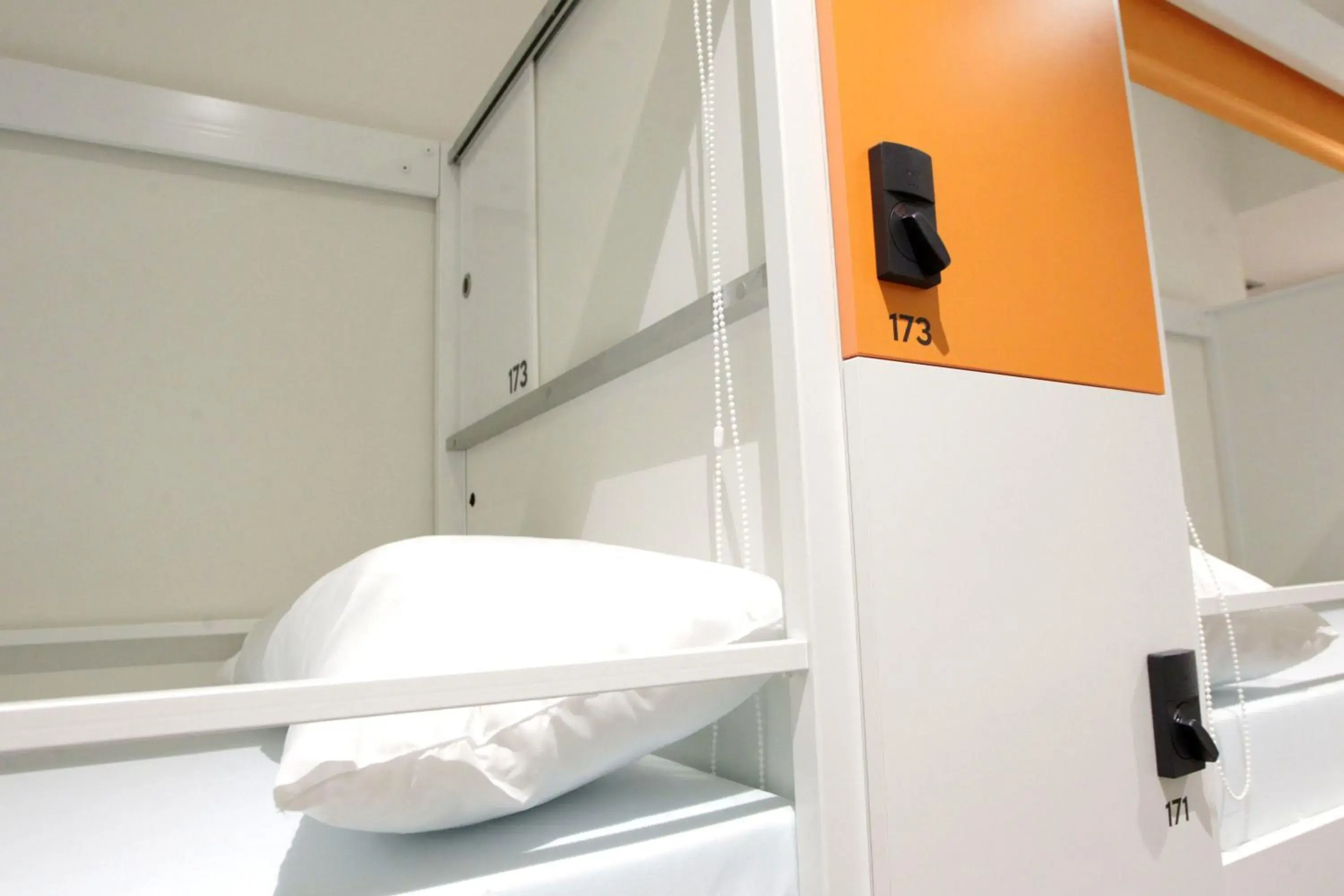 Bed in 10-Bed Mixed Dormitory Room in Urban Youth Hostel Bed in 10-Bed Mixed Dormitory Room in Urban Youth Hostel