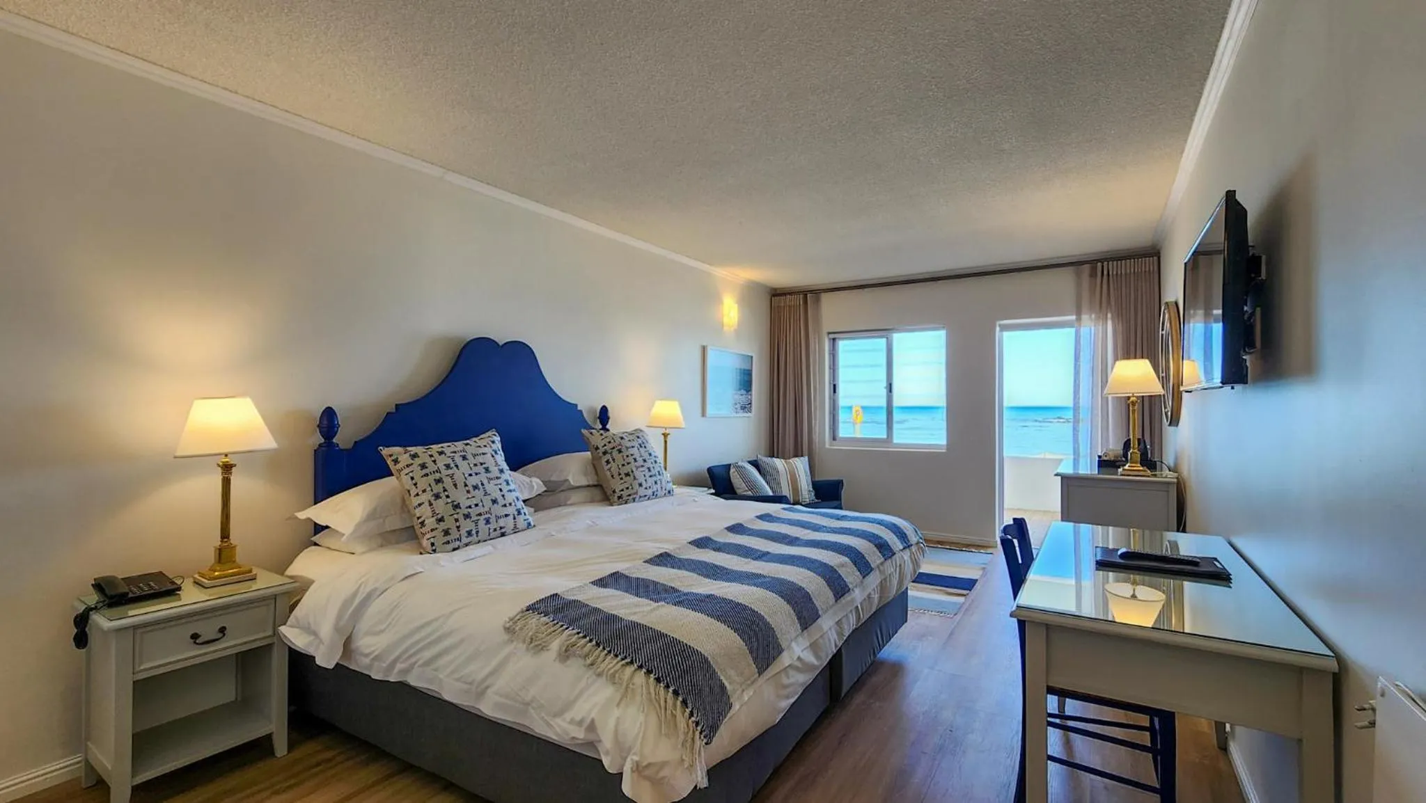 Beach and Sea Facing - Twin or Double Room in The Blue Peter Hotel