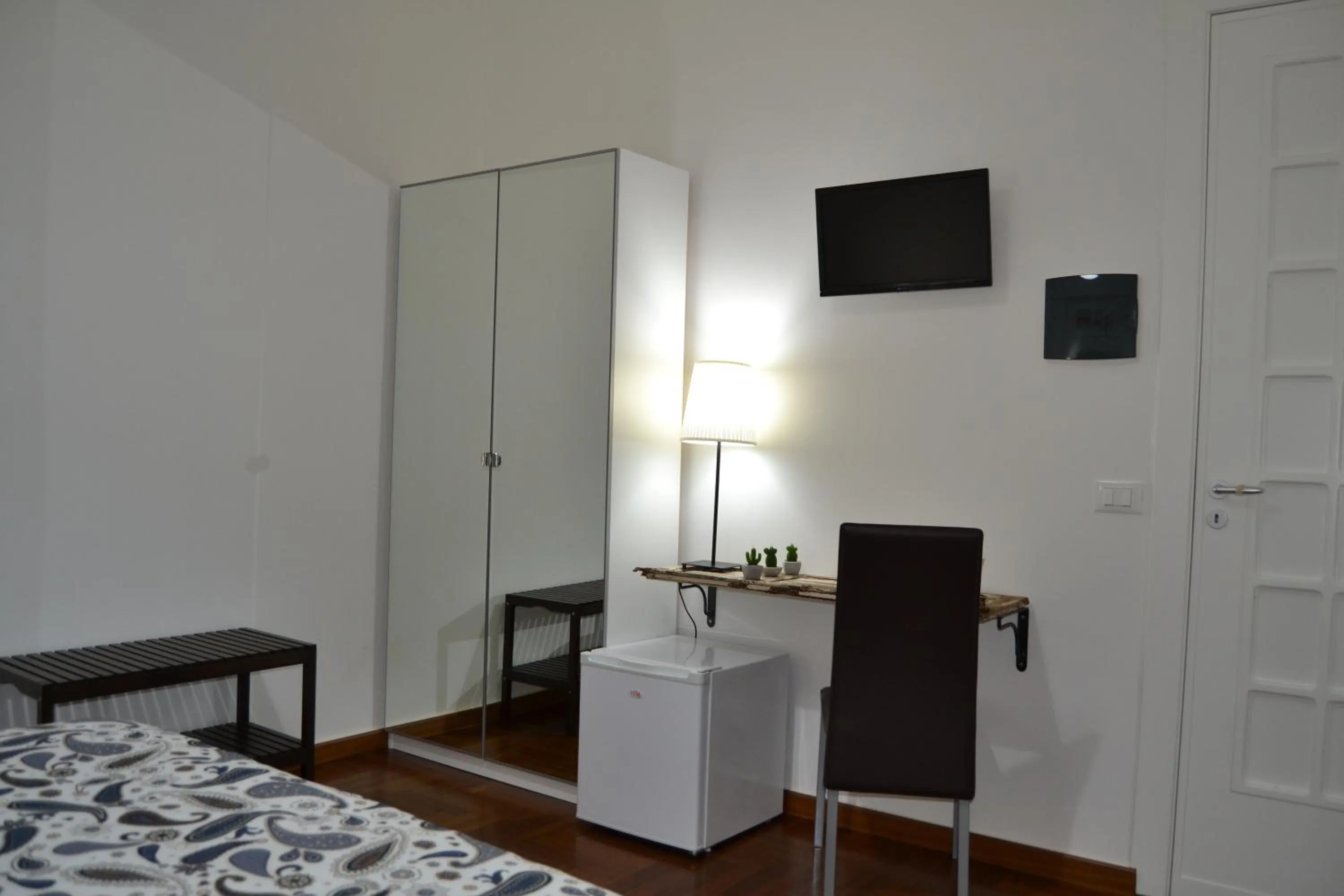 Photo of the whole room, Bed in B&B Paolo e Mariella