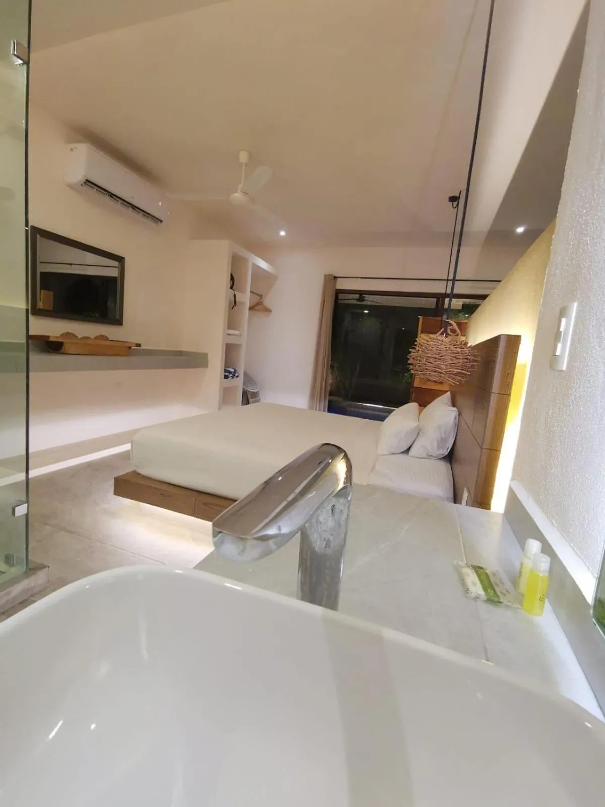 Photo of the whole room in Kuun Taak Tulum