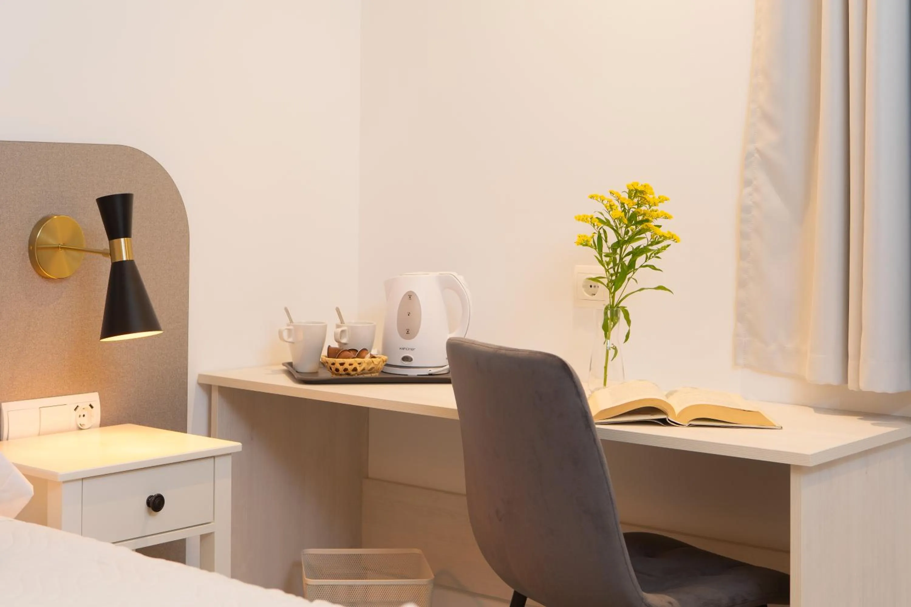 Coffee/tea facilities in Boutique Rooms Playa Burriana